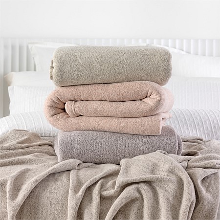 Solace Zara Fleece Blanket 230x240cm