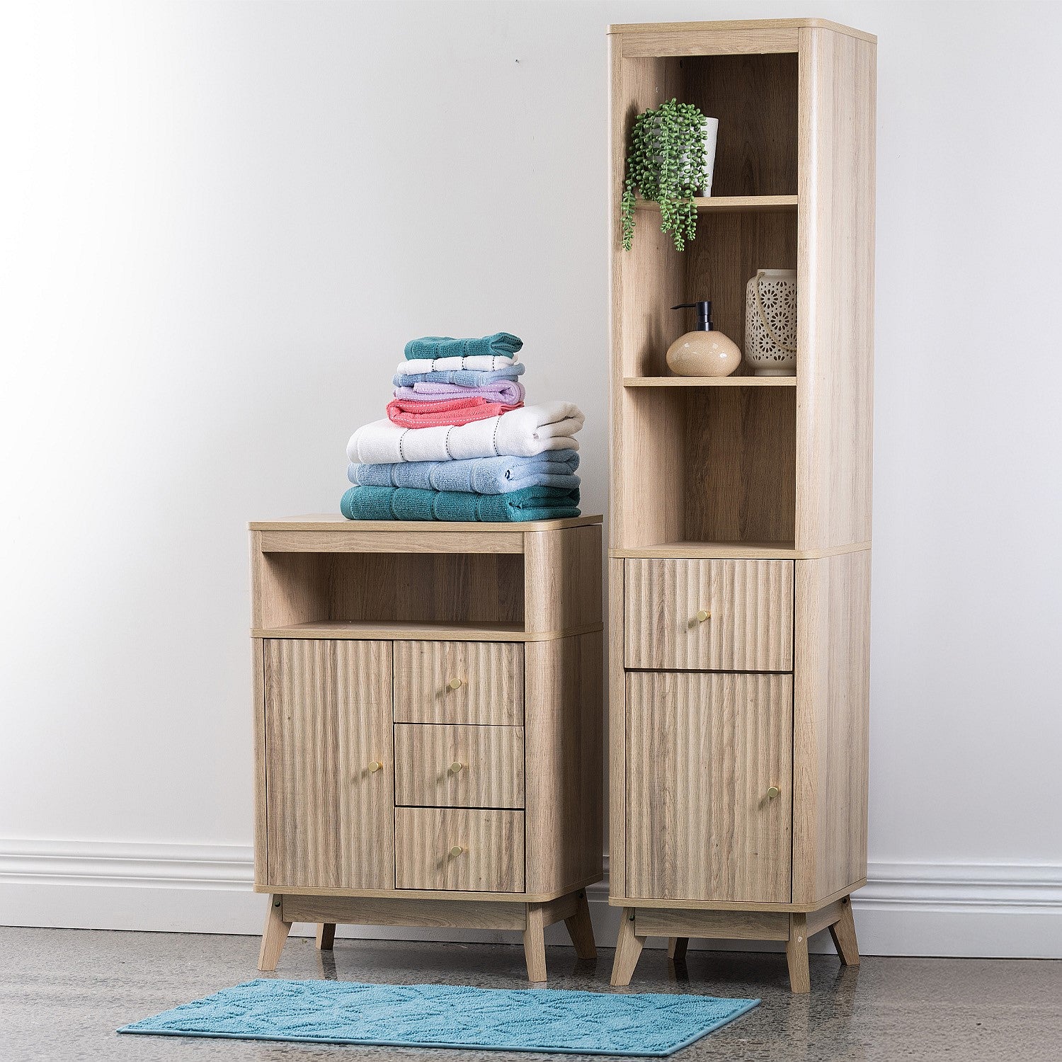 Design Republique Gabriel Medicine Cabinet