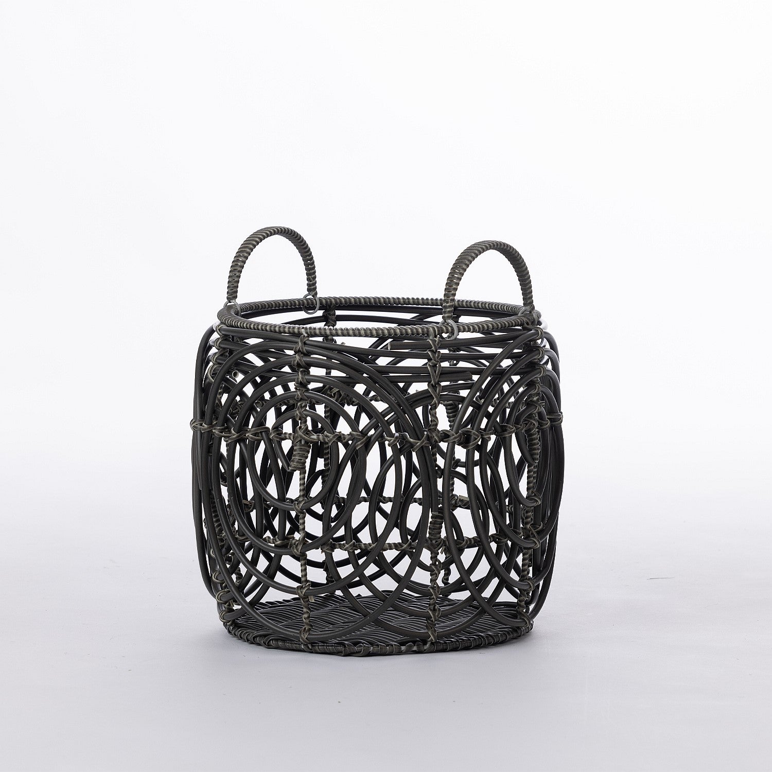 Cove Circles Weave Resin Basket