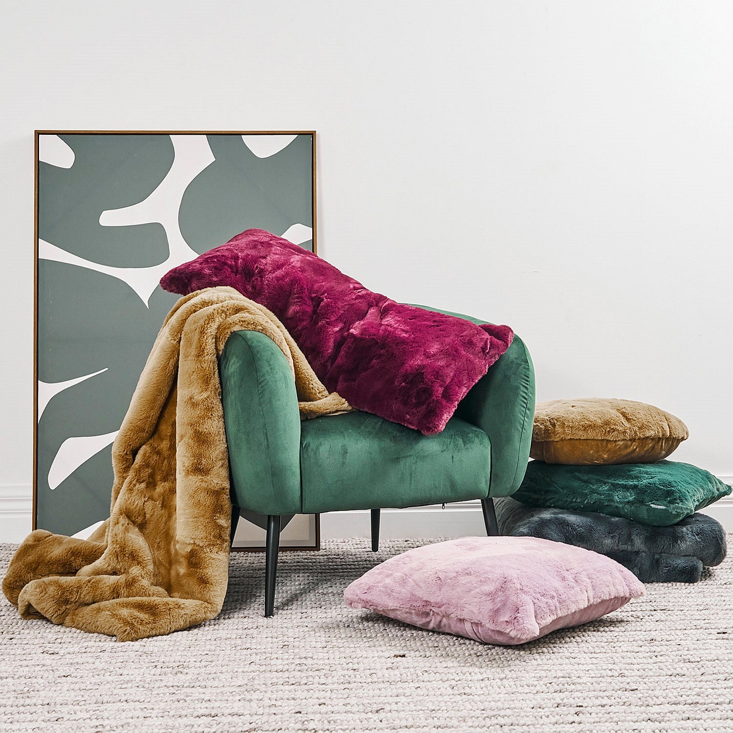 Design Republique Evelyn Faux Fur Blanket