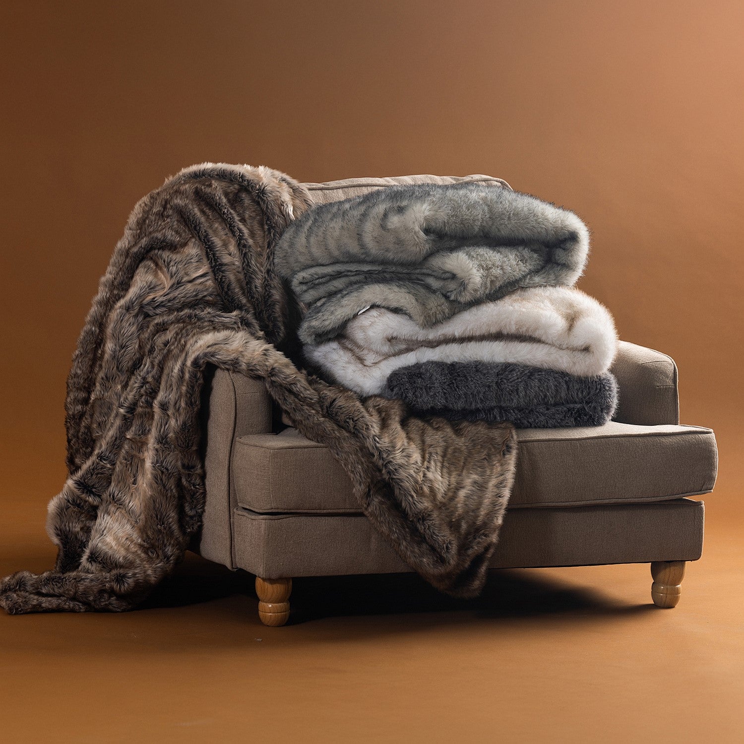 Design Republique Zephyr Faux Fur Blanket 180x200cm