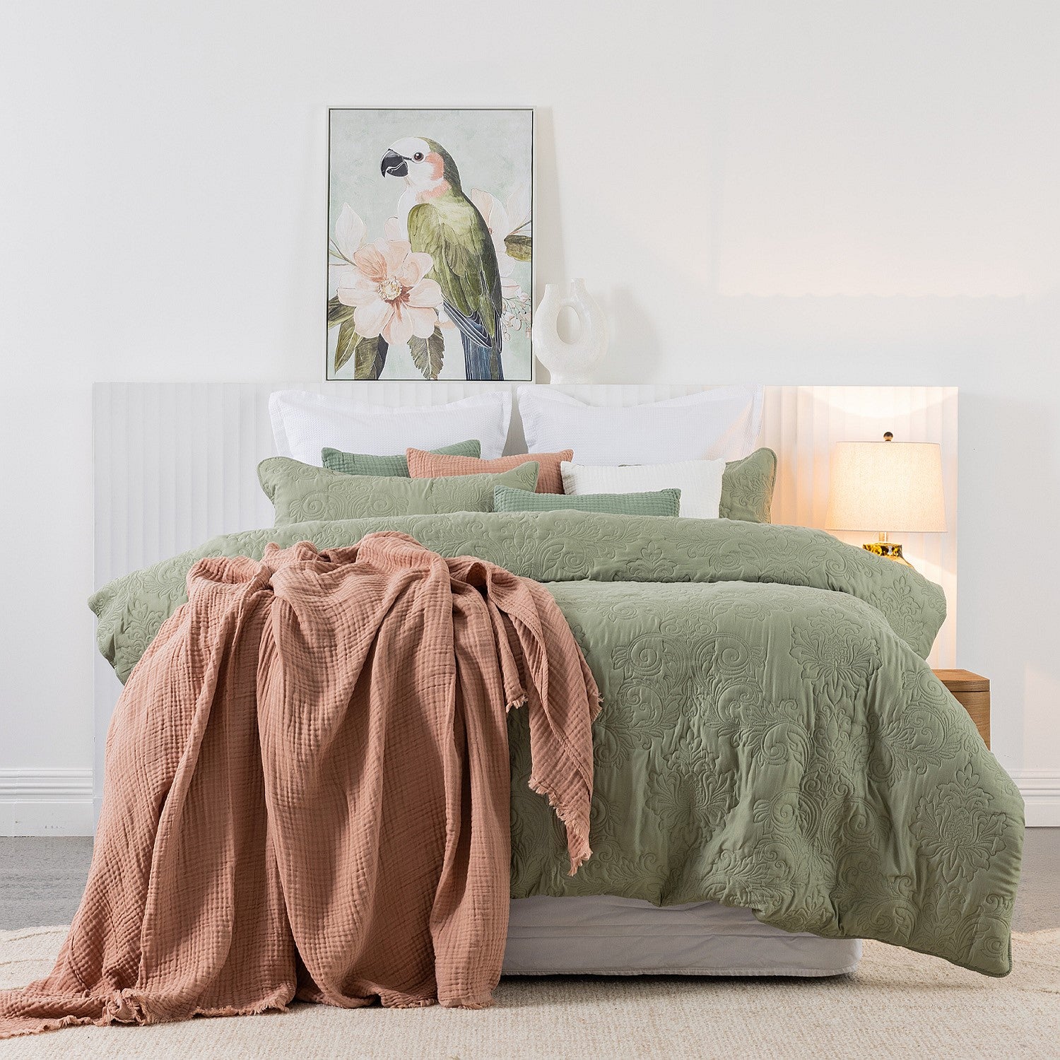 Cove Mira Muslin Blanket