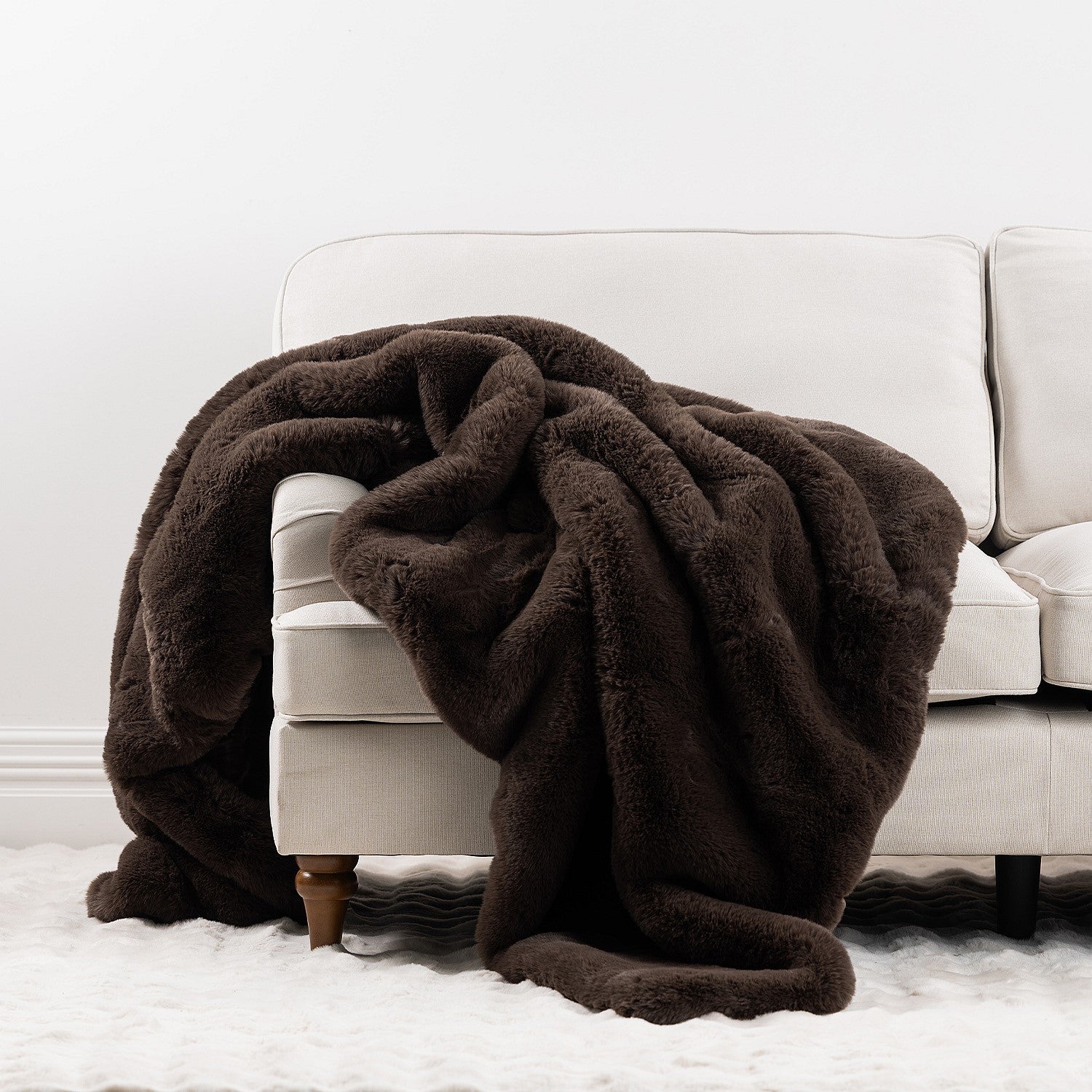 Fieldcrest Evie Faux Fur Blanket