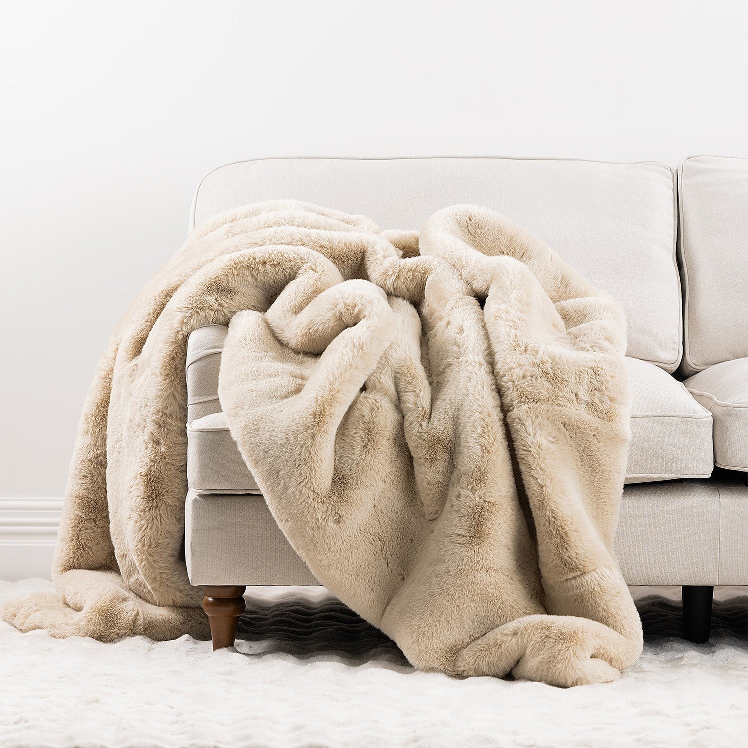 Fieldcrest Evie Faux Fur Blanket