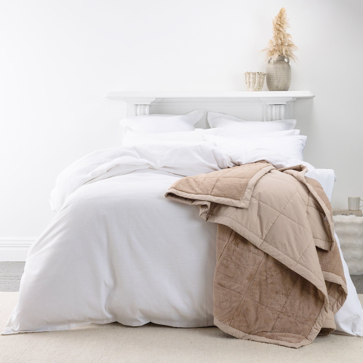 Linen Cotton/Faux Fur Blanket on styled bed