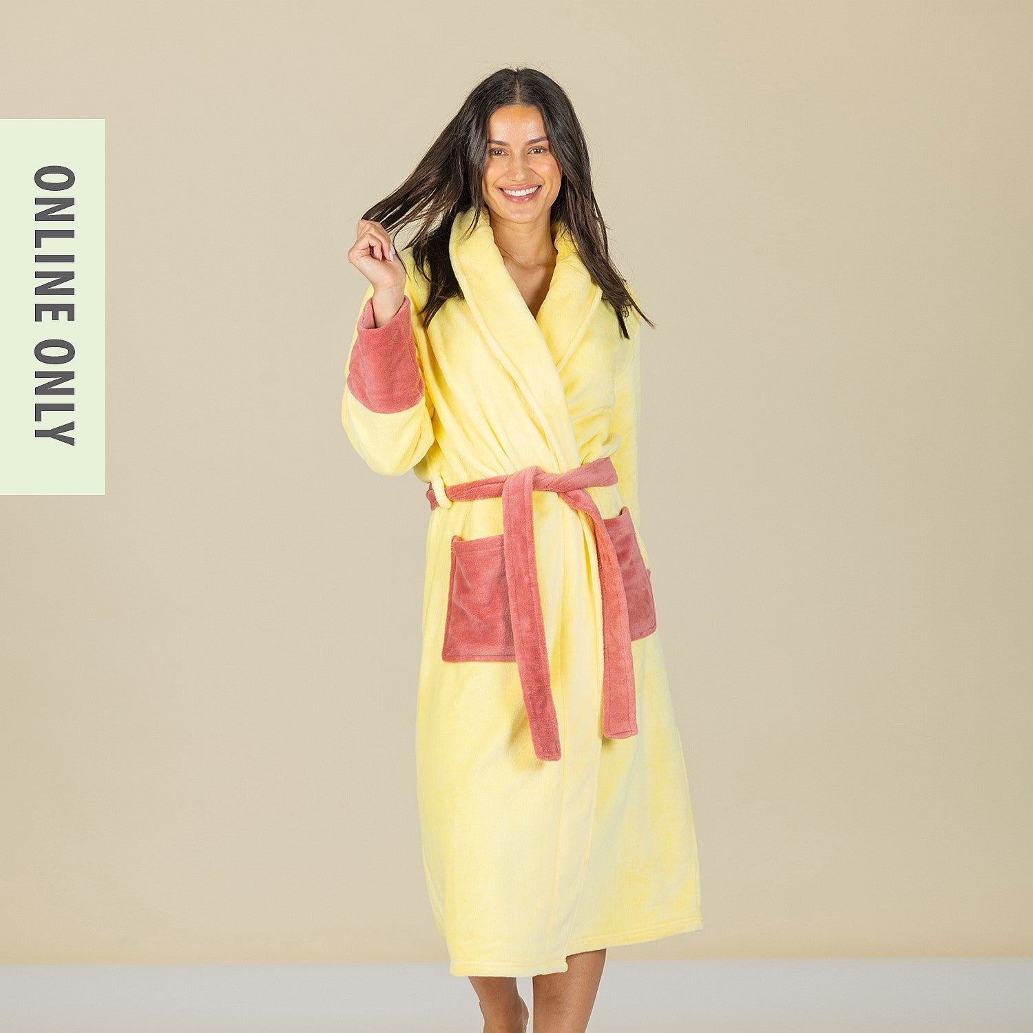 Design Republique Maya Microplush Bathrobe Lemon & Petal