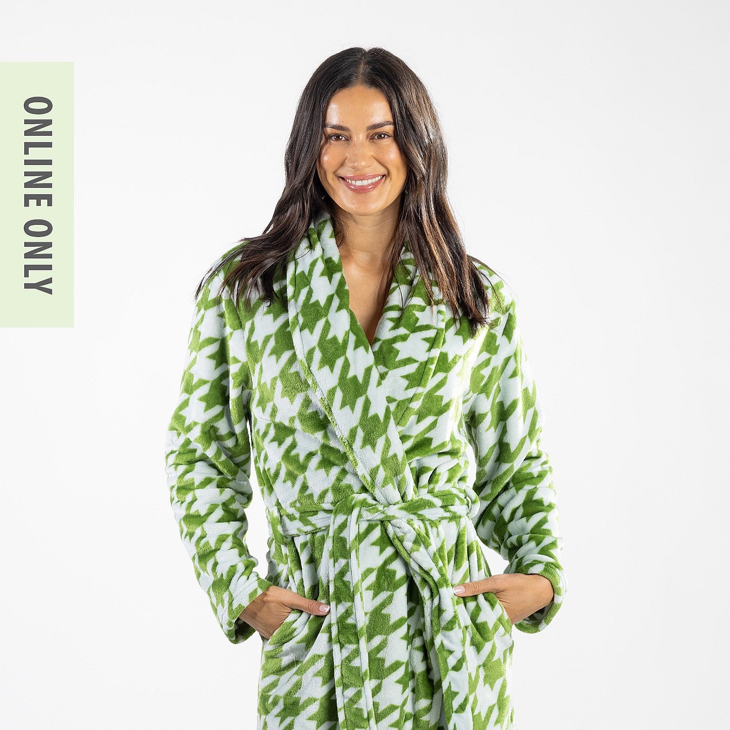 Amparo May Houndstooth Blue & Green Plush Bathrobe