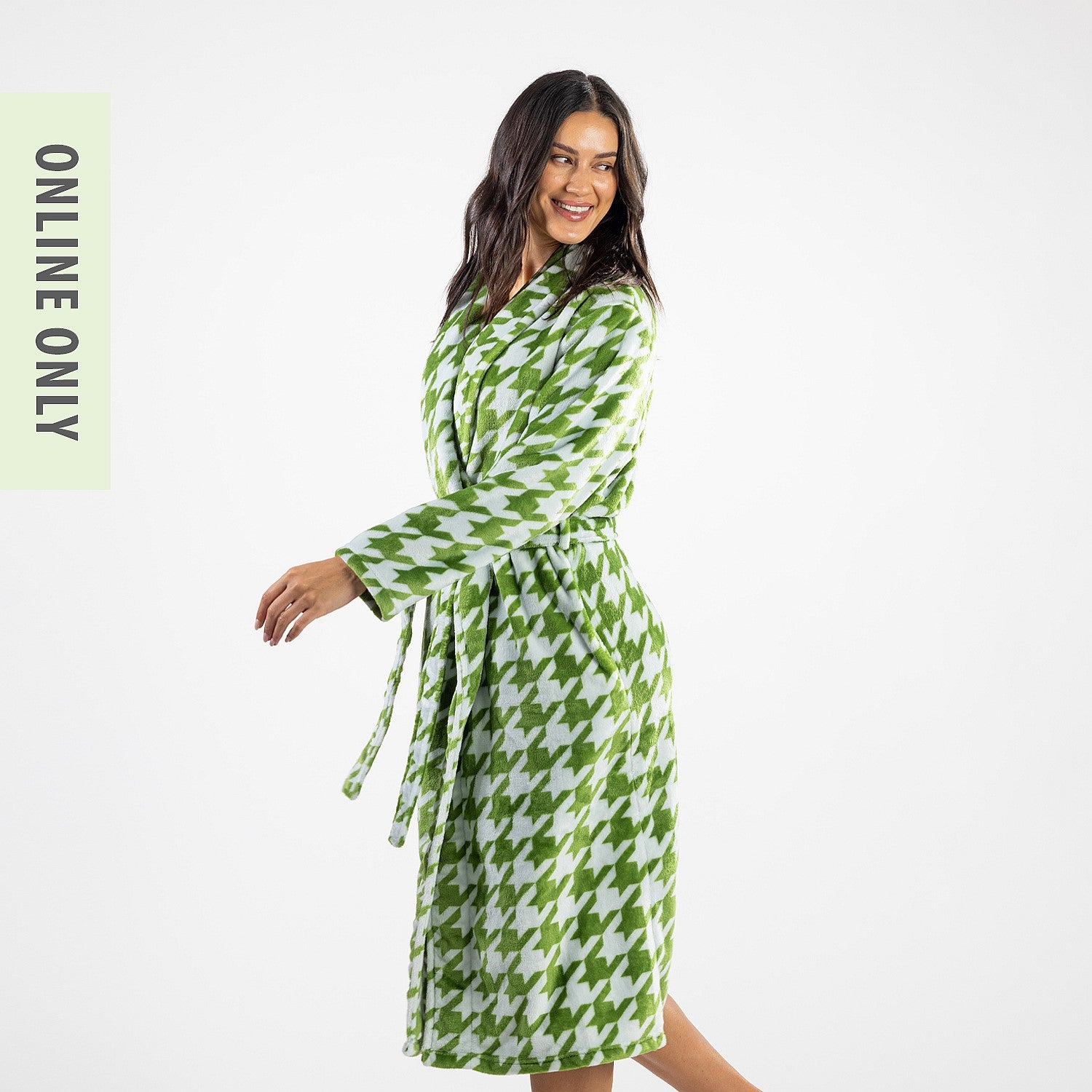 Amparo May Houndstooth Blue & Green Plush Bathrobe