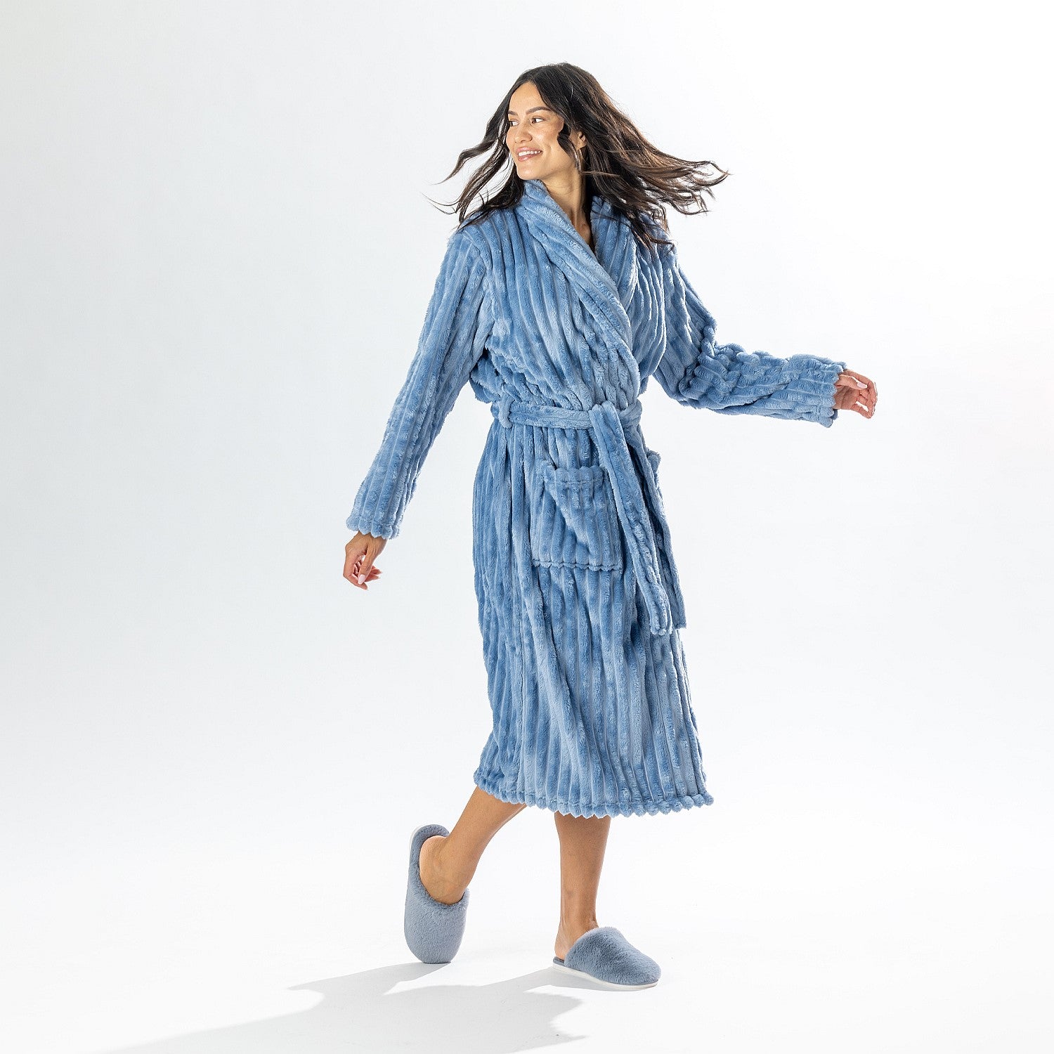 Design Republique Ribbed Super Plush Bathrobe