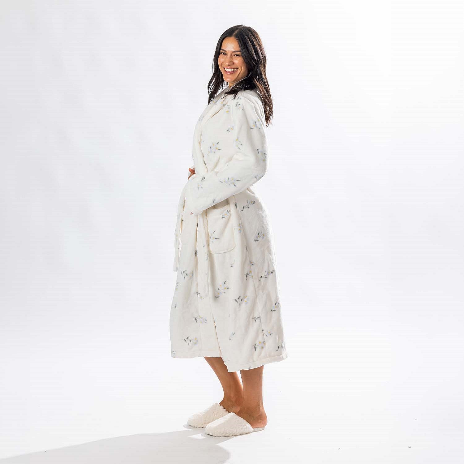 Design Republique Floral Printed 3/4 Length Plush Bathrobe