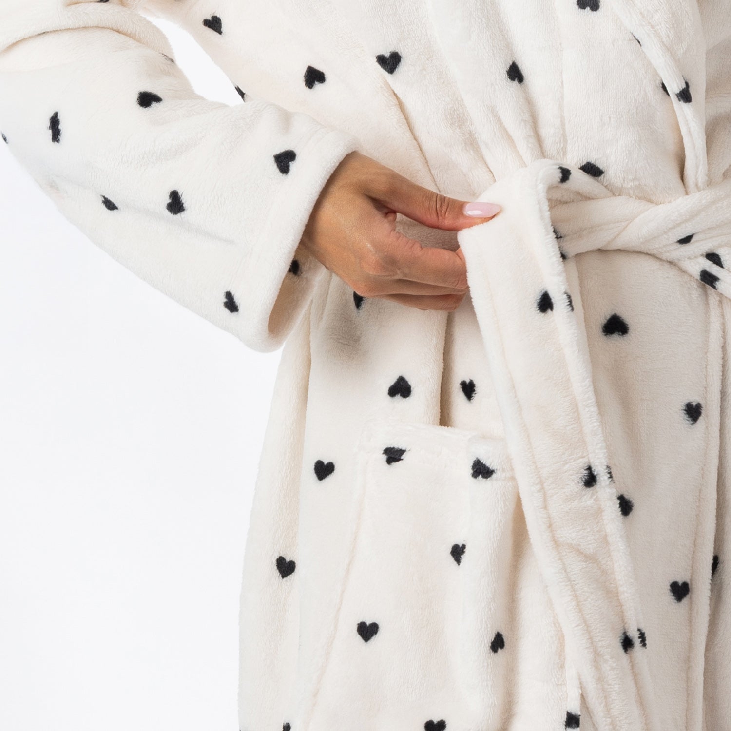 Amparo Heartbreak Bathrobe