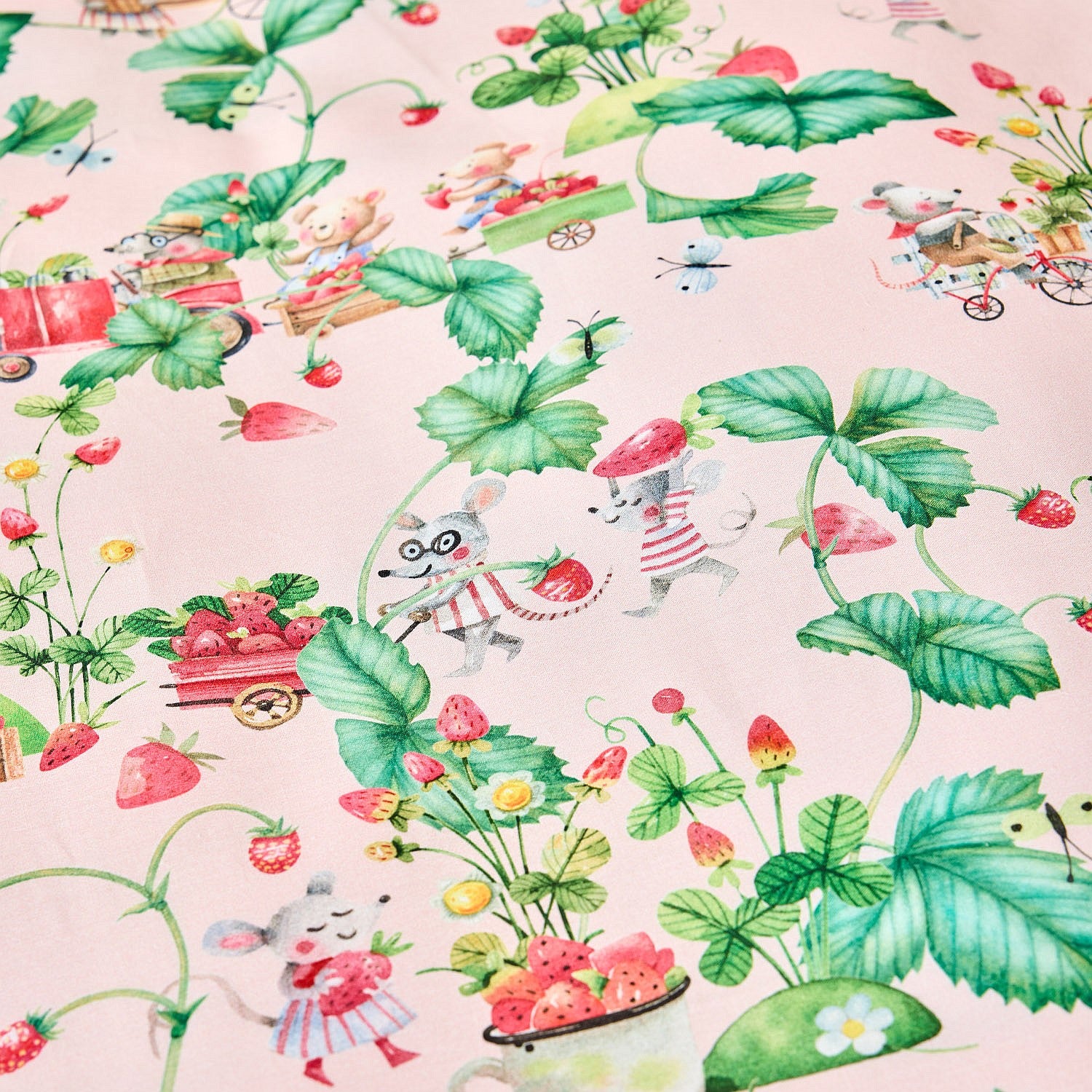 bb&b Kids Strawberry Fieldmice Cotton Duvet Cover Set