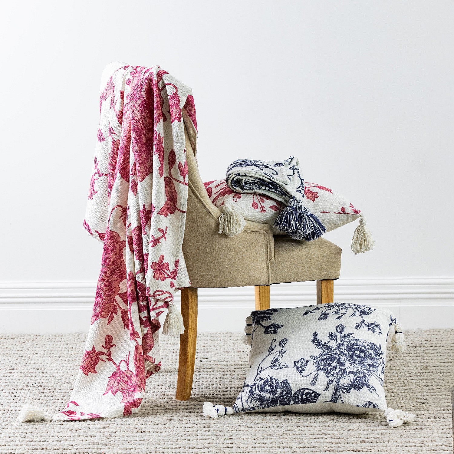 Gracious Living Haven Blue Floral Throw