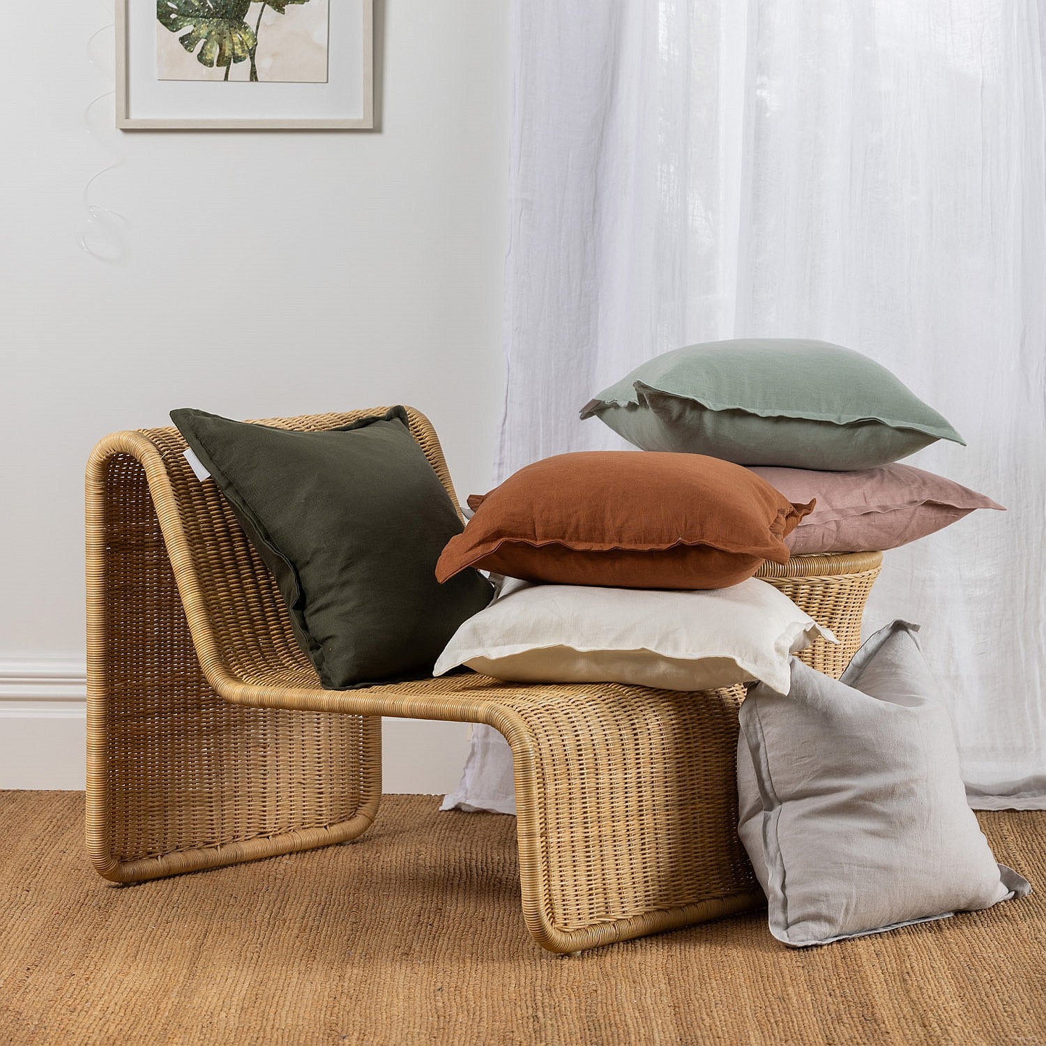 Design Republique Sara Linen Cushion