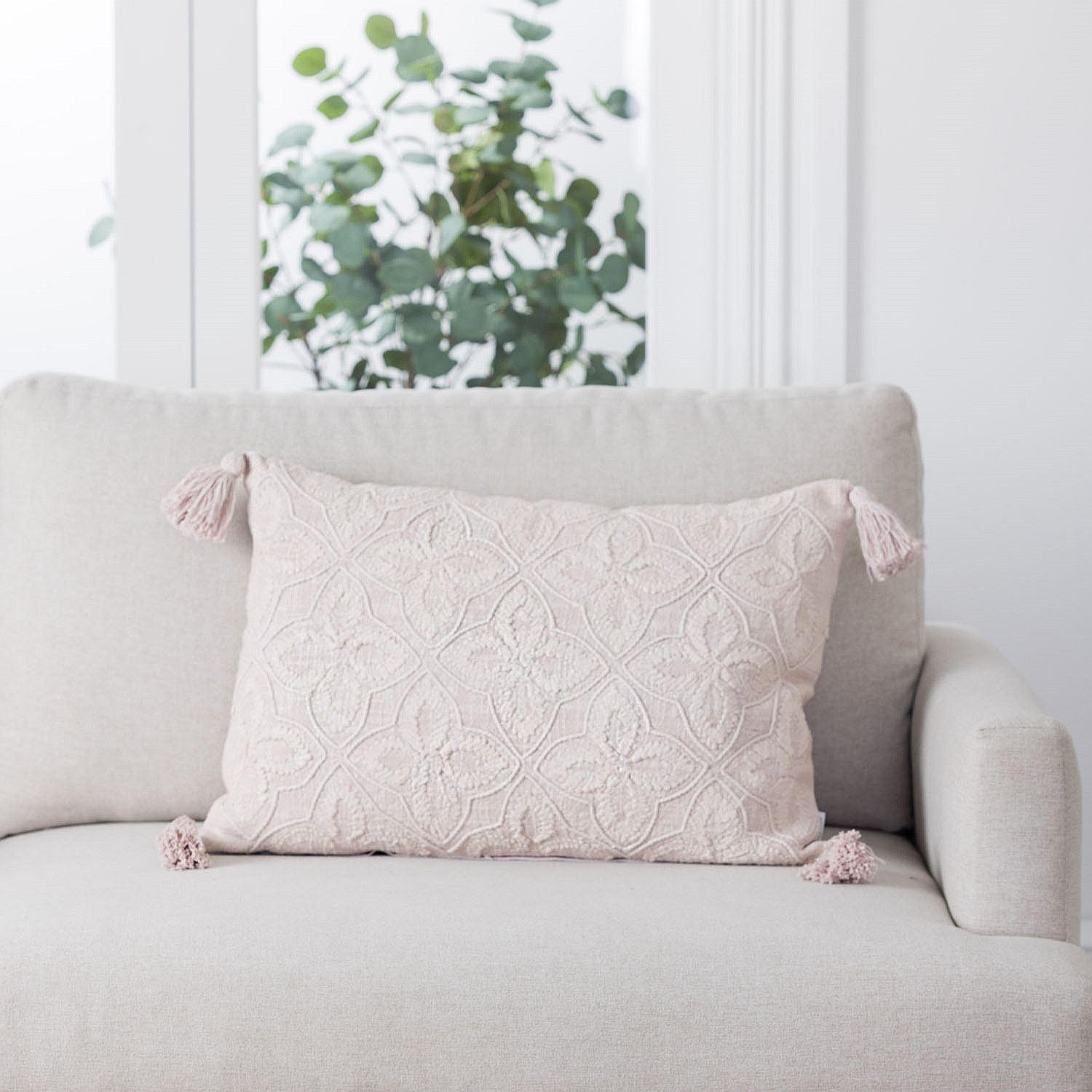 Gracious Living Tala Textured Cushion