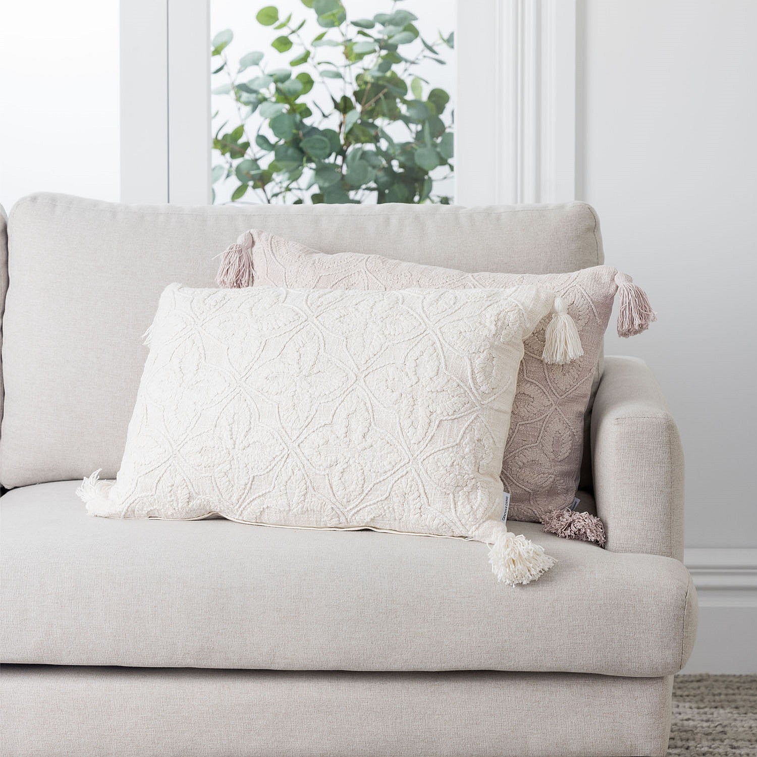 Gracious Living Tala Textured Cushion