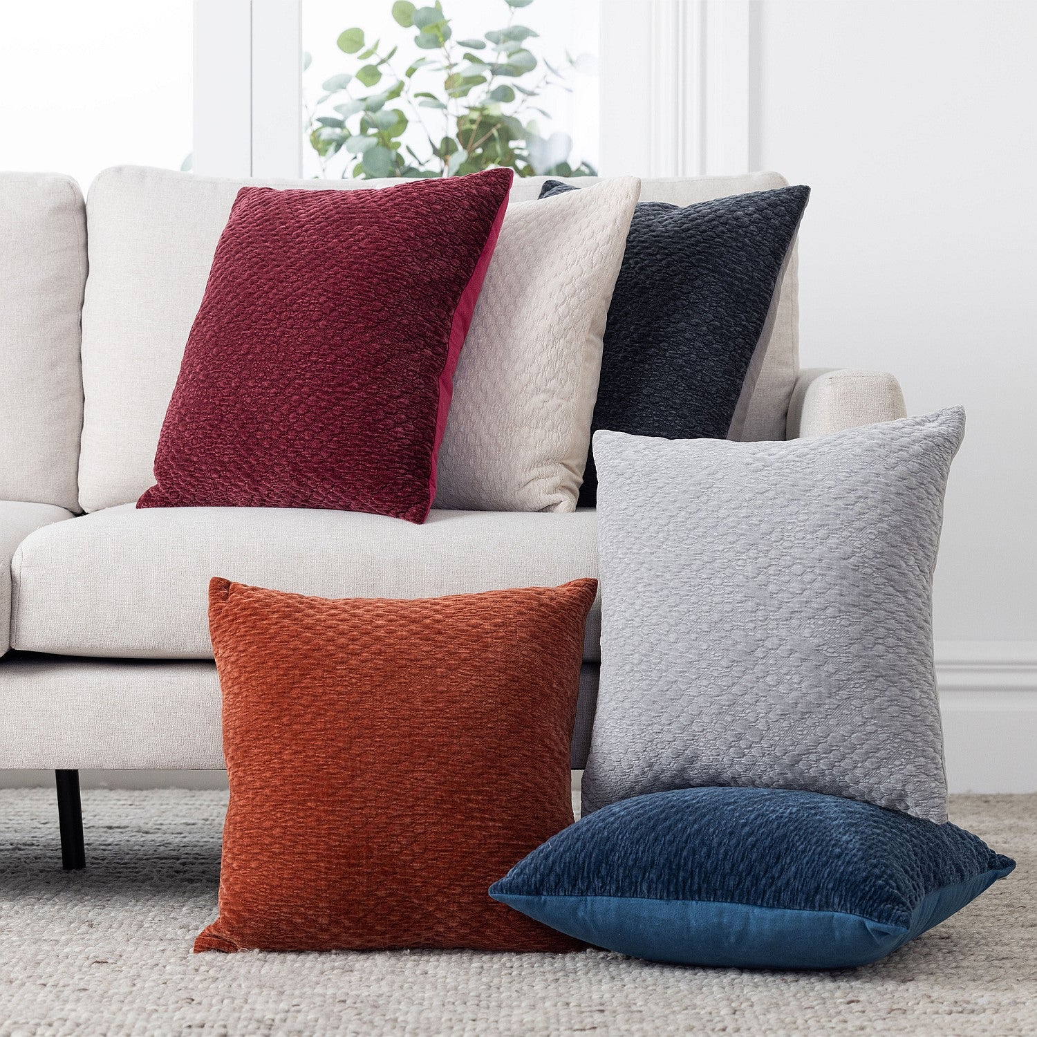 Fieldcrest Rosa Cushion