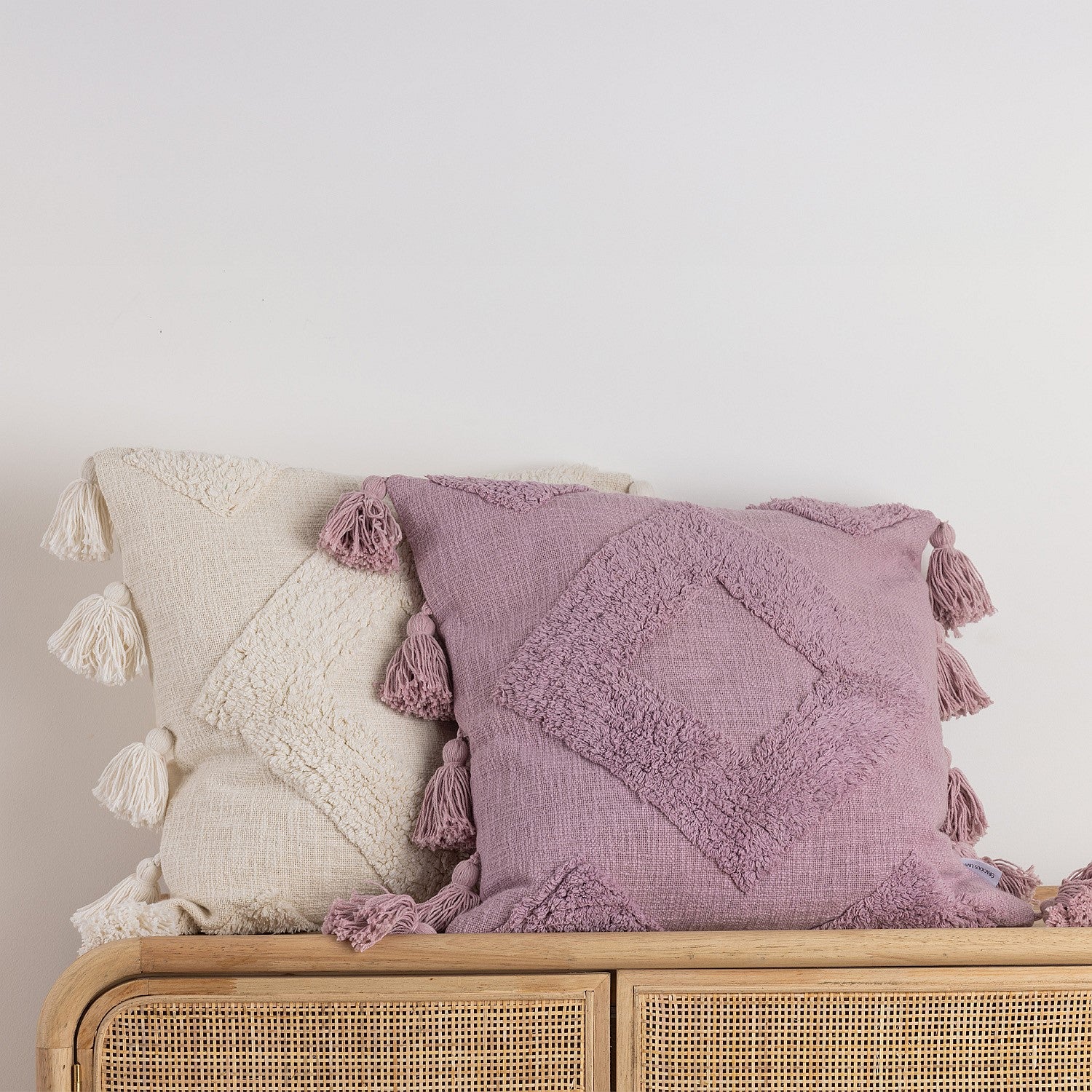 Gracious Living Milan Cushion