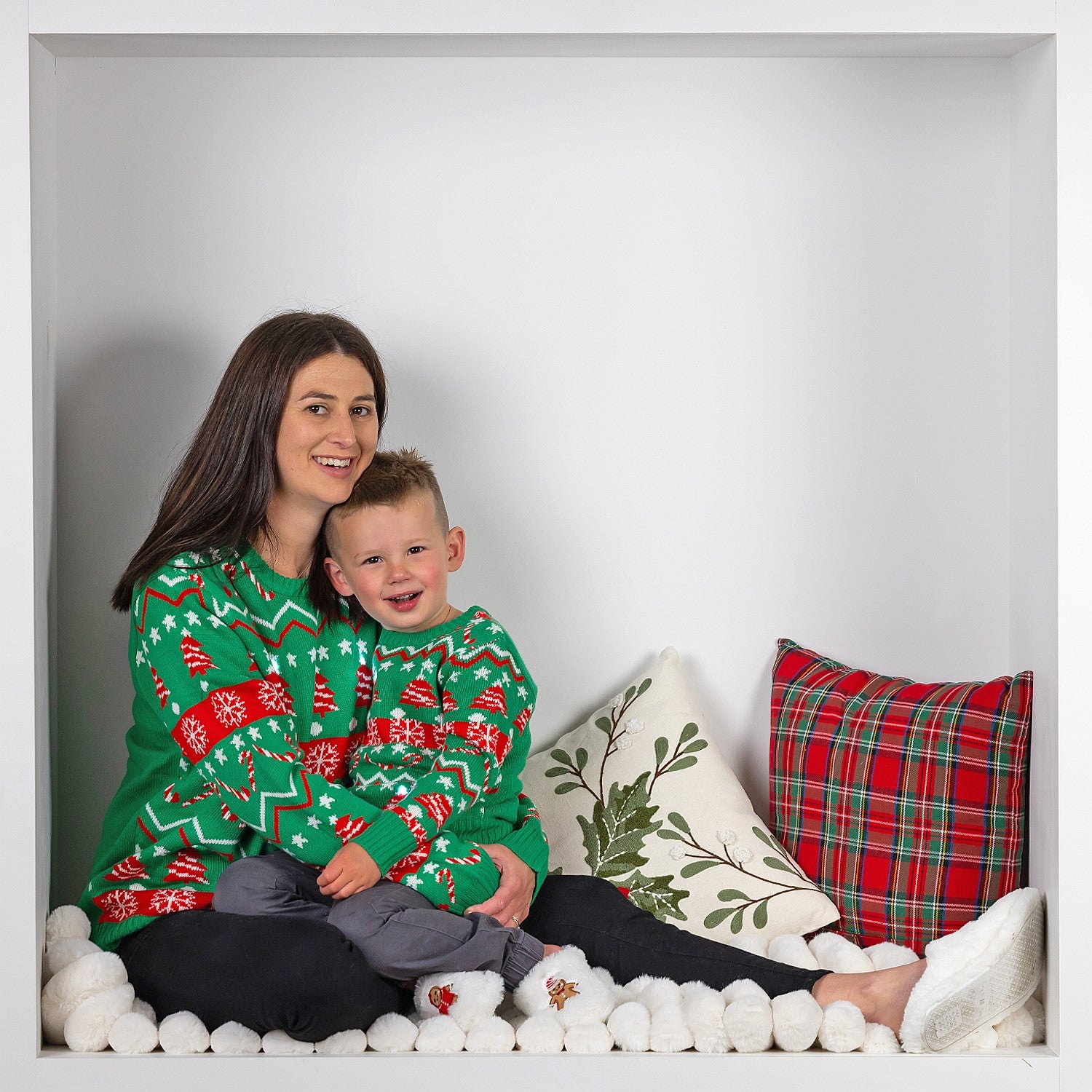 Christmas Wishes Traditional Xmas Light Up Jumper