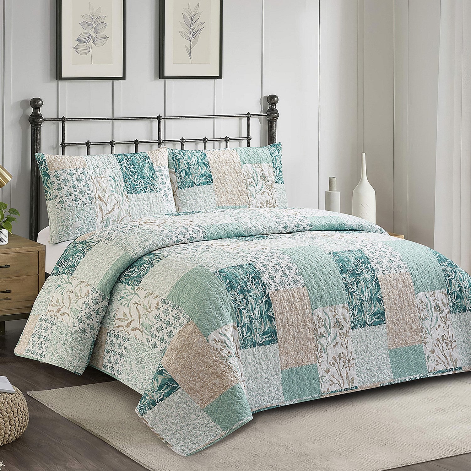 Solace Edith Patchwork Coverlet Set
