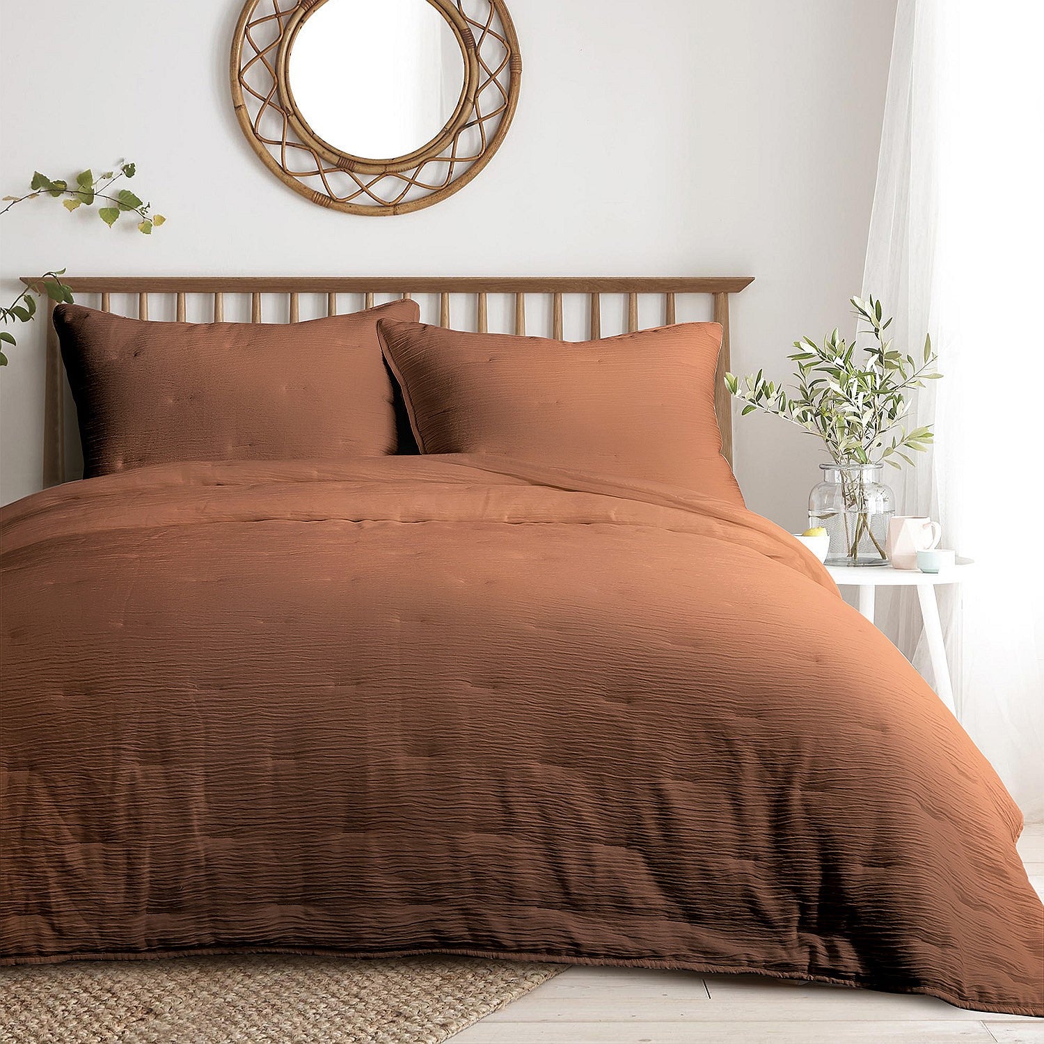 Design Republique Jordan 3 Piece Coverlet Set