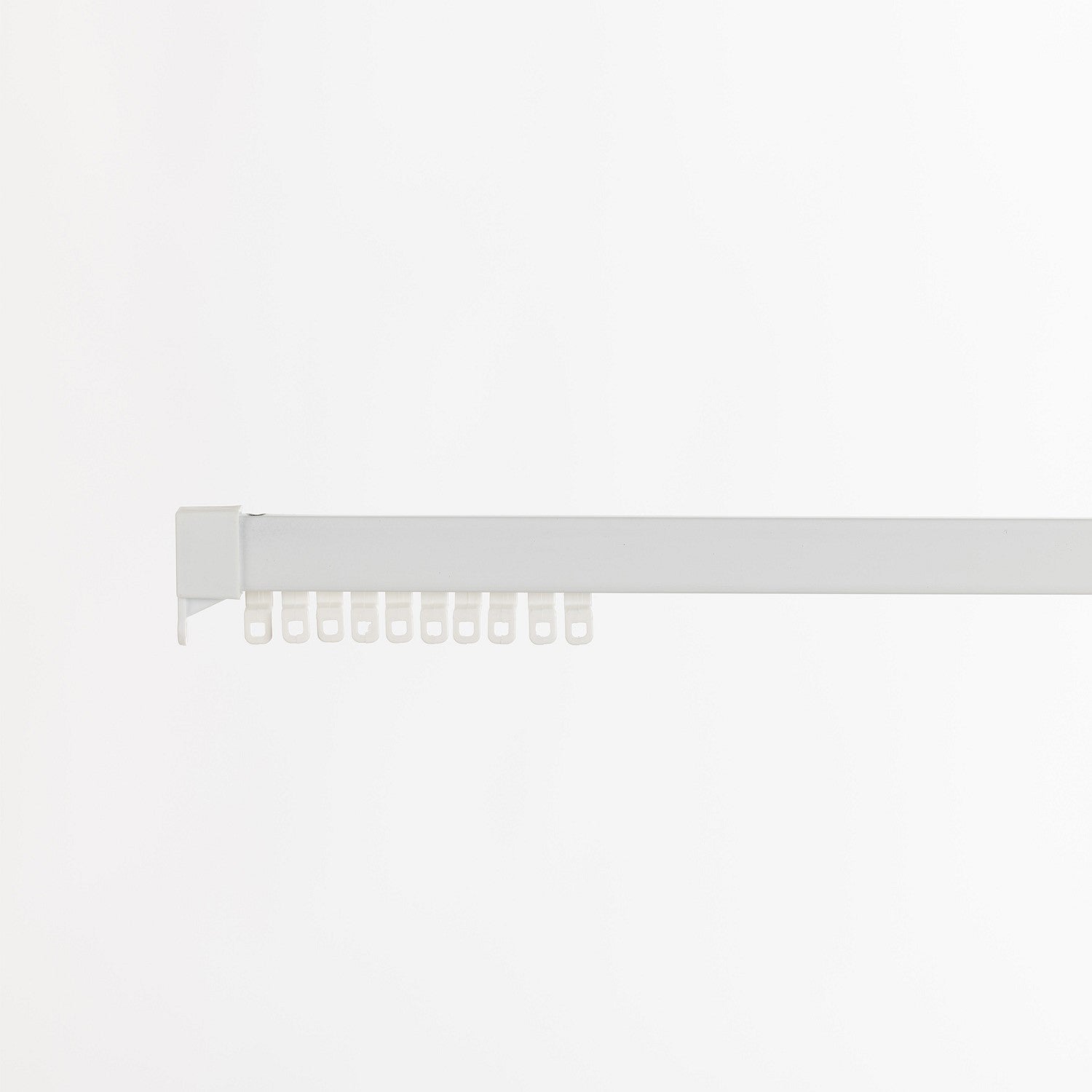 Style Co. Extendable Curtain Track