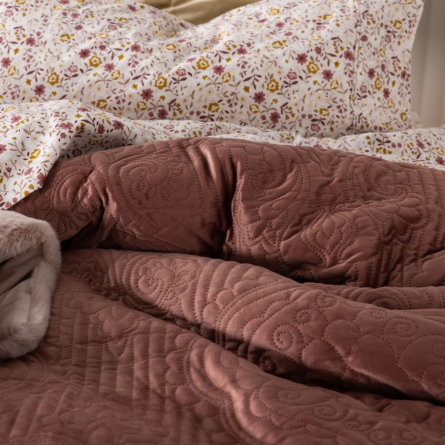 Solace Paige Velvet Duvet Cover Set