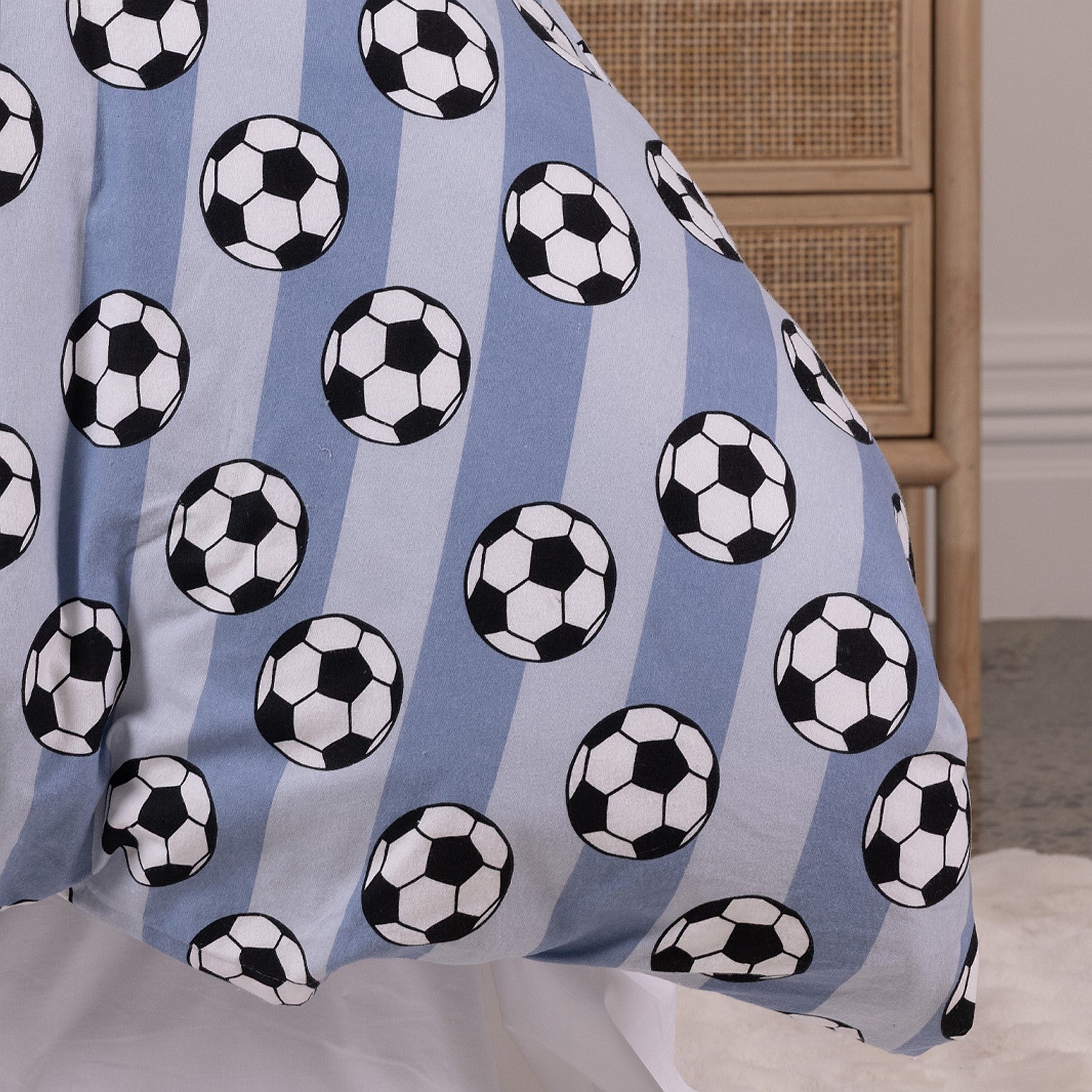 Kids football print duvet cover set close up