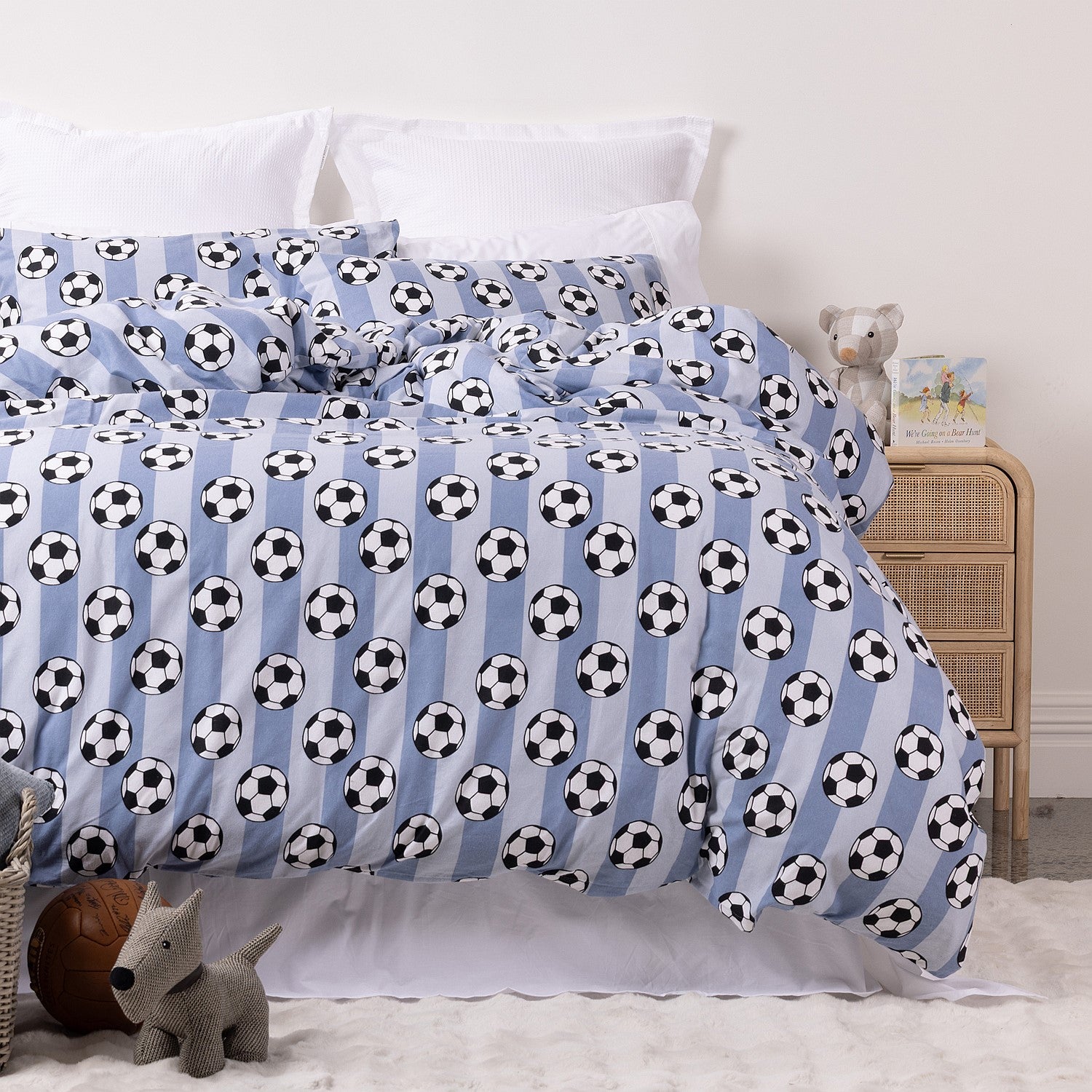 Kids football print duvet cover set close up