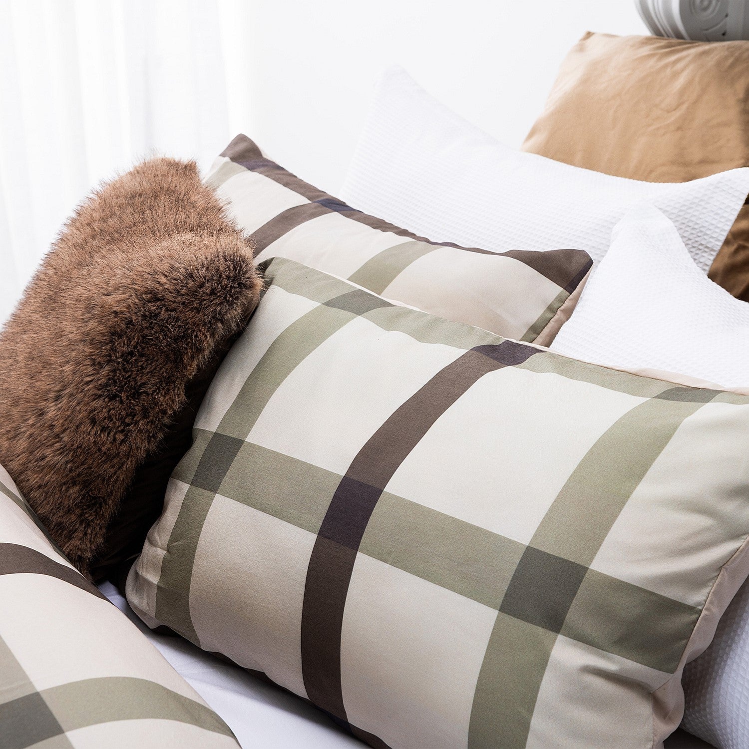 Home Co. Kristen Duvet Cover Set