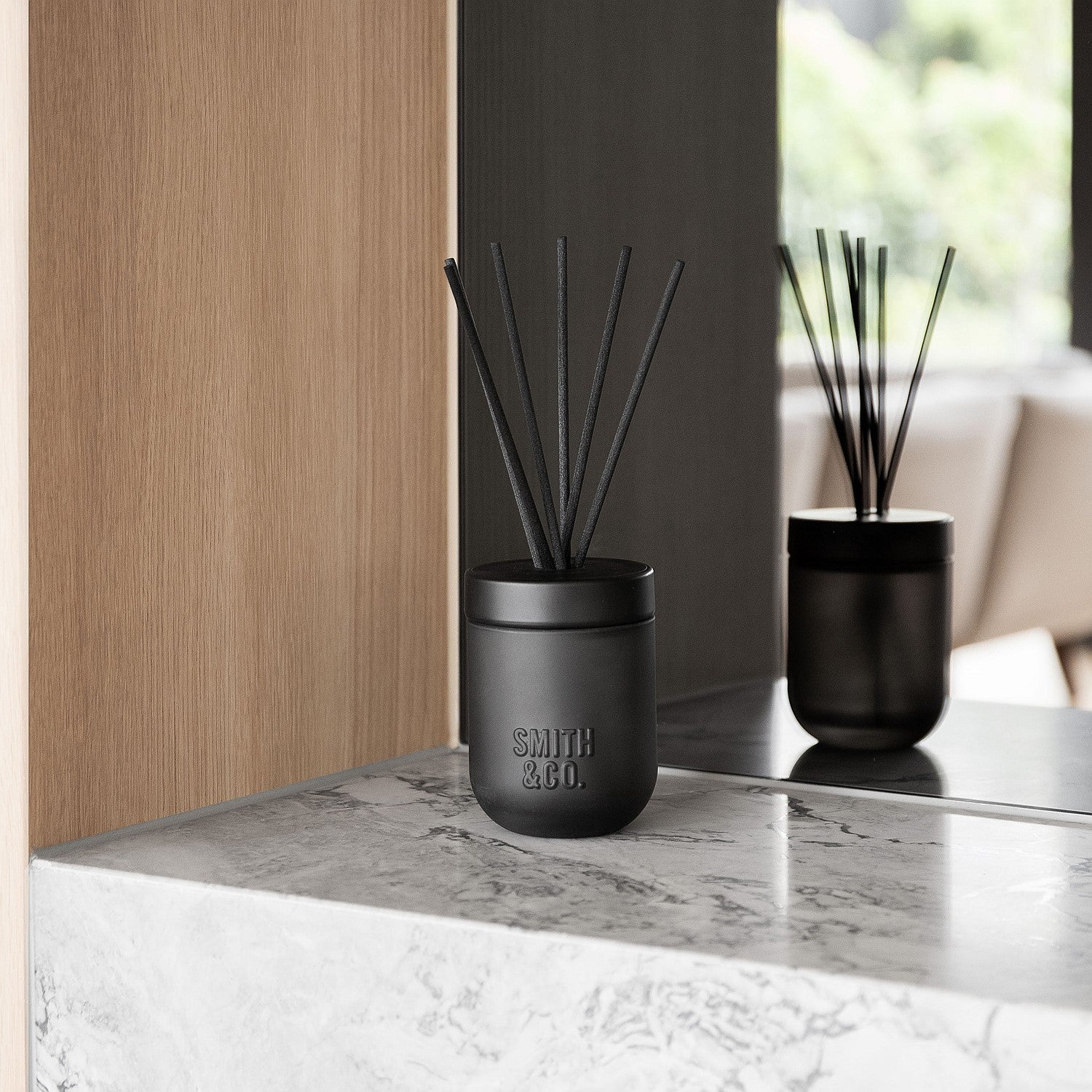 Smith & Co Diffuser