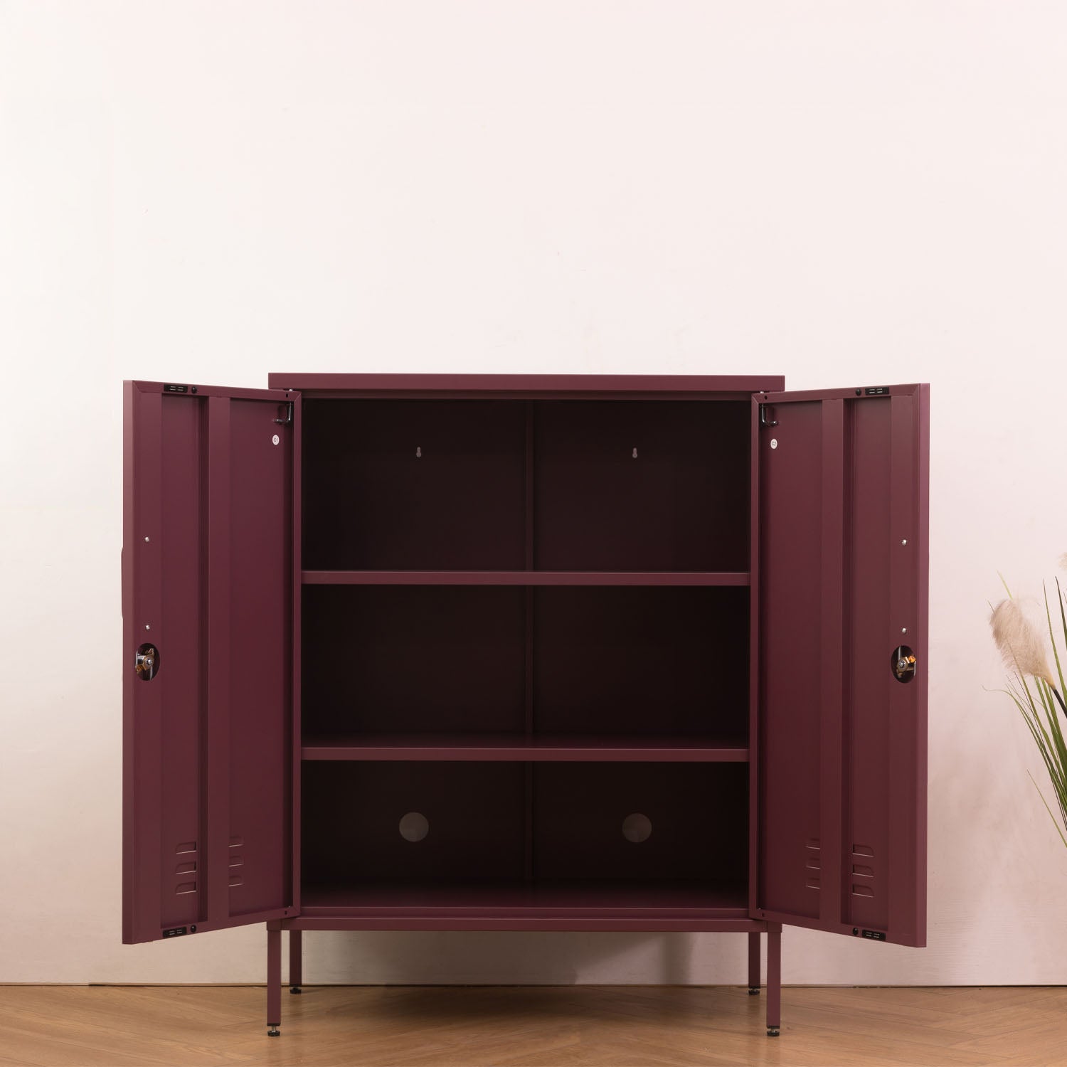 Design Republique Mila Sideboard Locker Plum