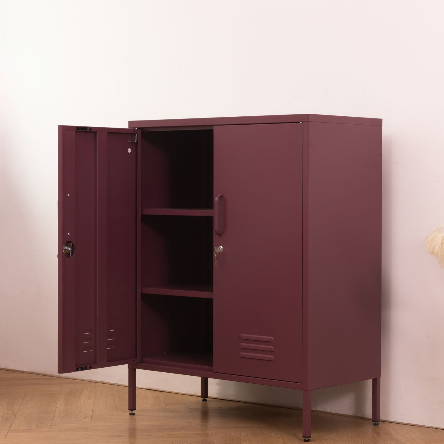 Design Republique Mila Sideboard Locker Plum