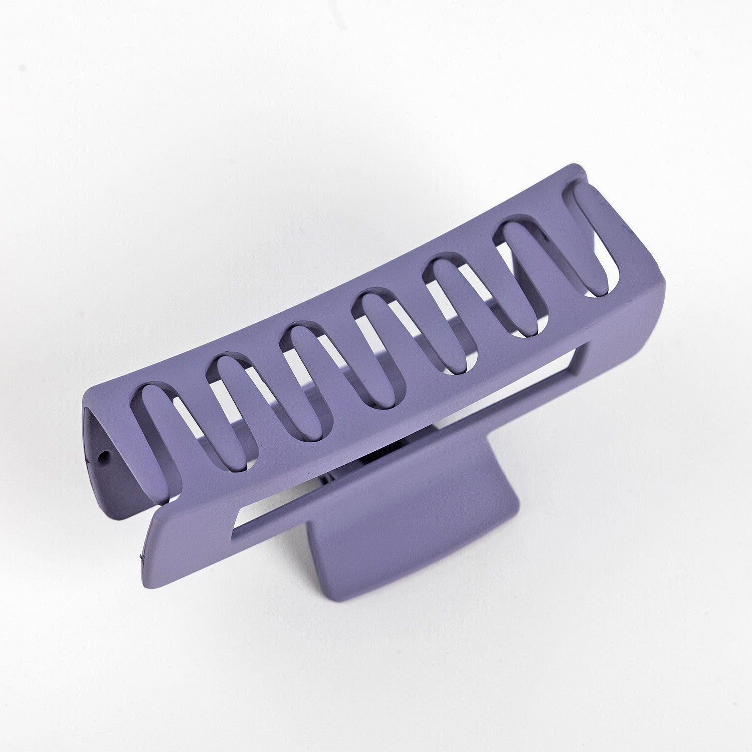 Grace & Gild Matte Claw Clip Lilac