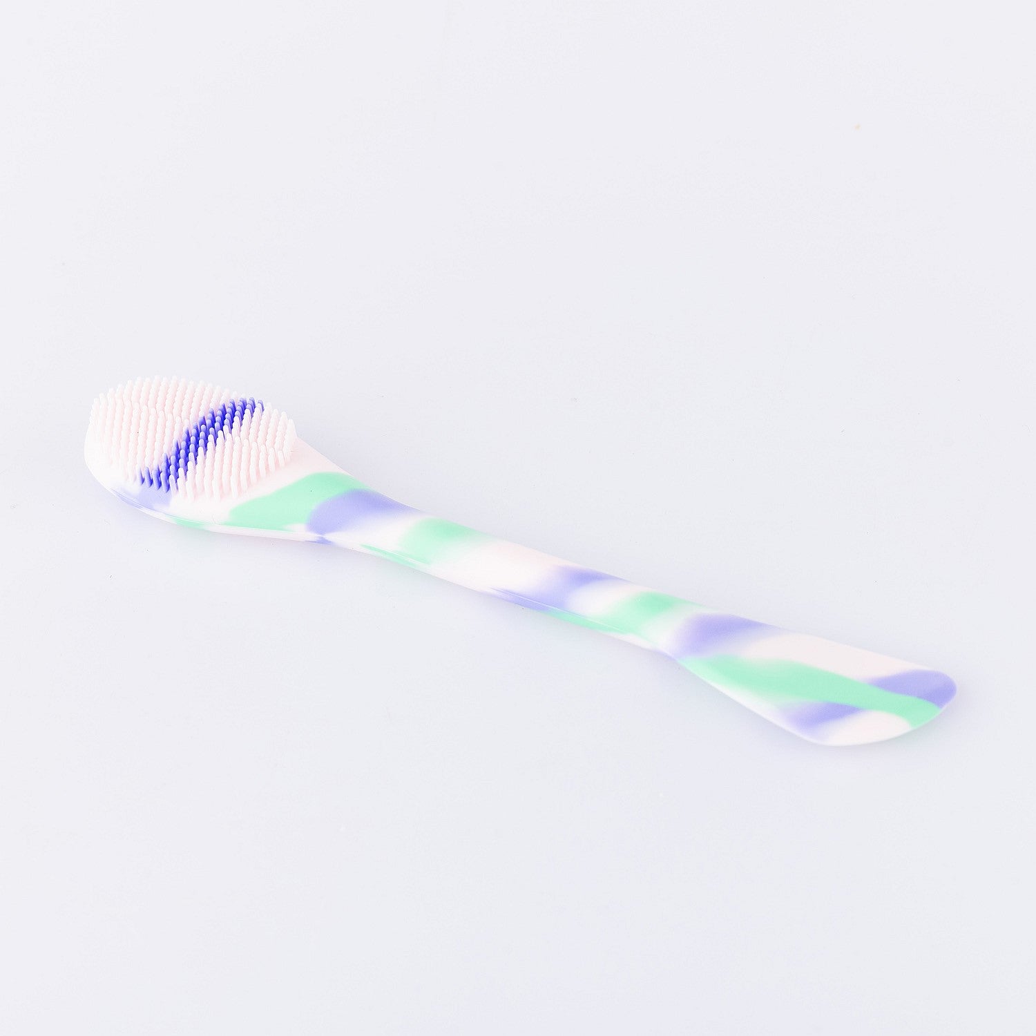 Grace & Gild Mae Silicone Nose Brush