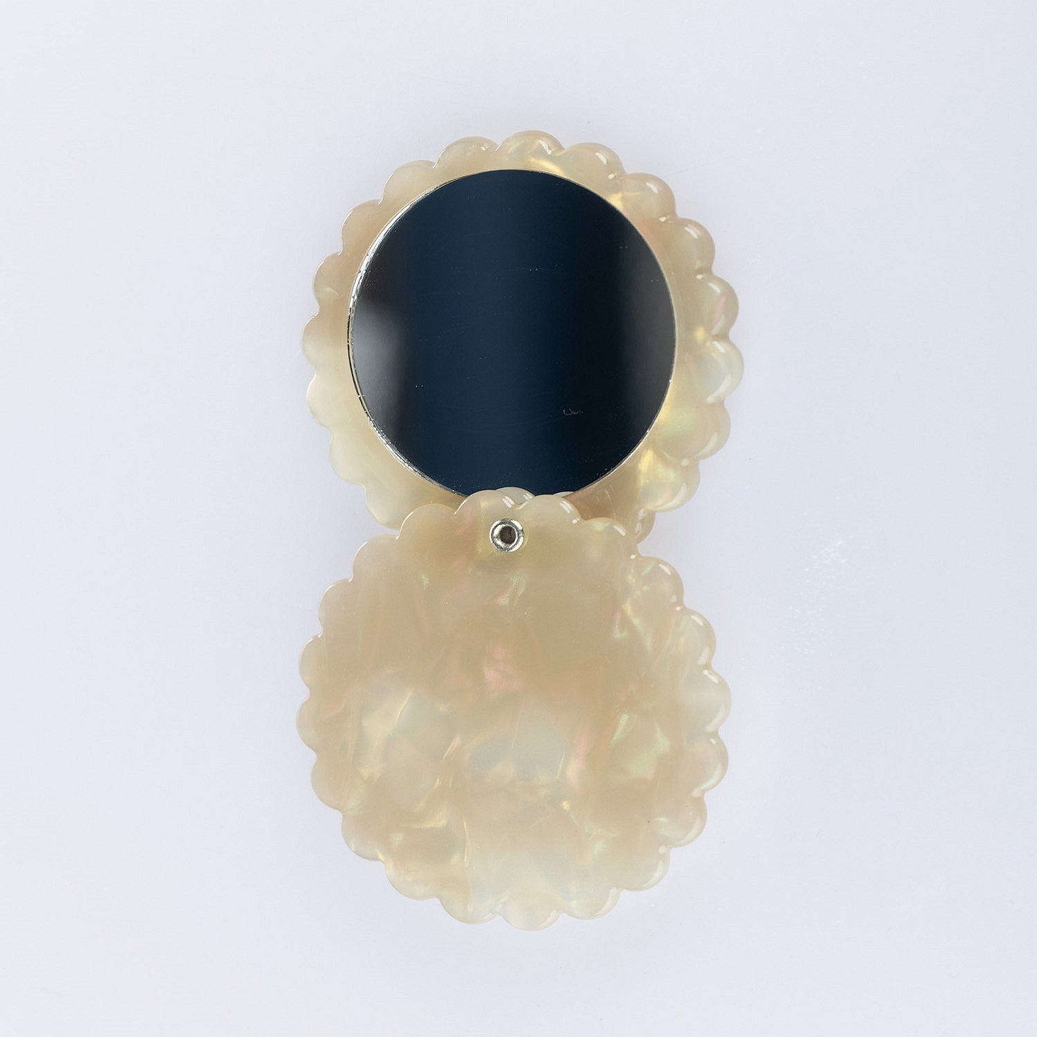 Grace & Gild Scalloped Compact Mirror