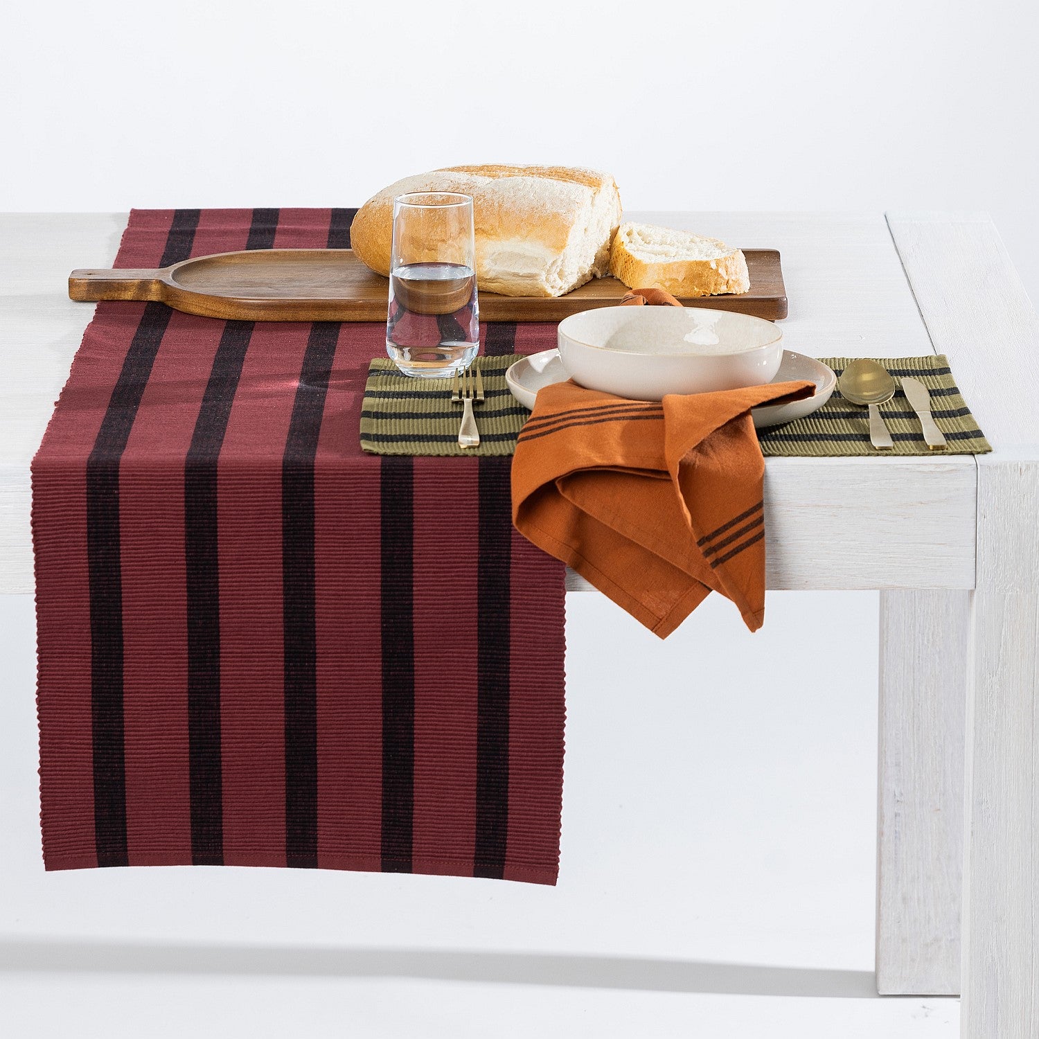 Fieldcrest Winelands Ribbed Table Runner