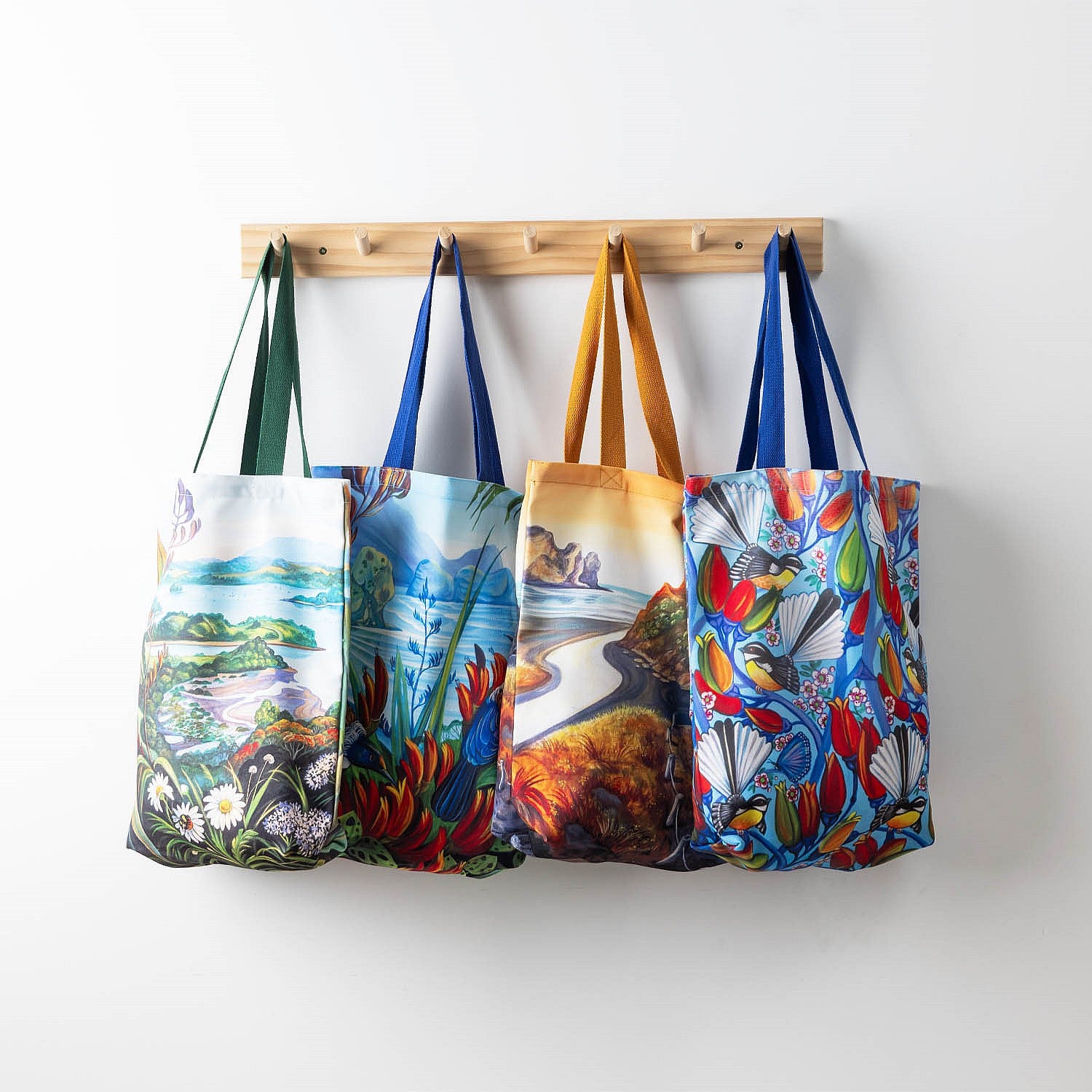 Design Plus Kiwiana Tote Bag Piha North