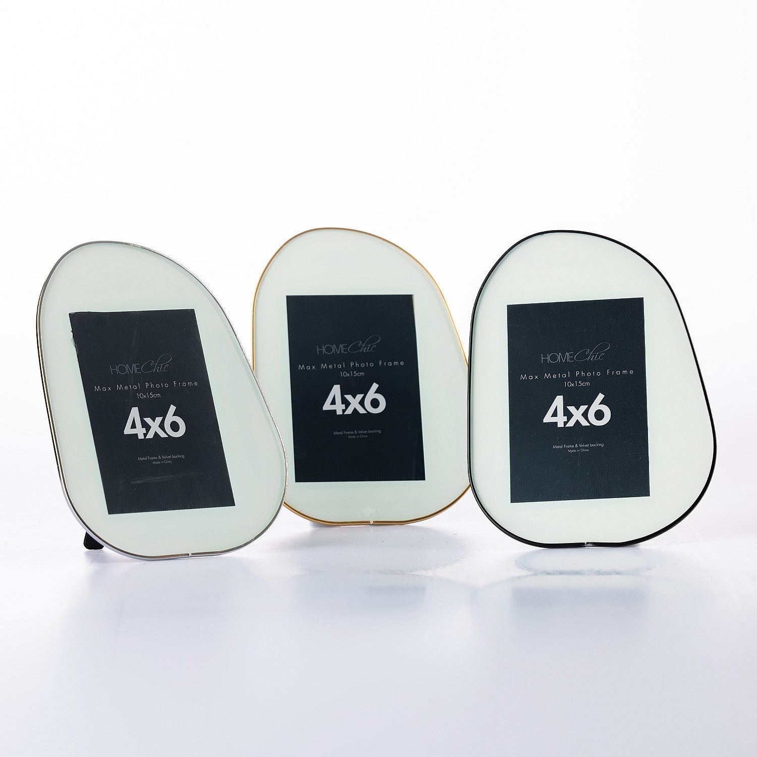 Three oval photo frames with '4x6' label on a white background