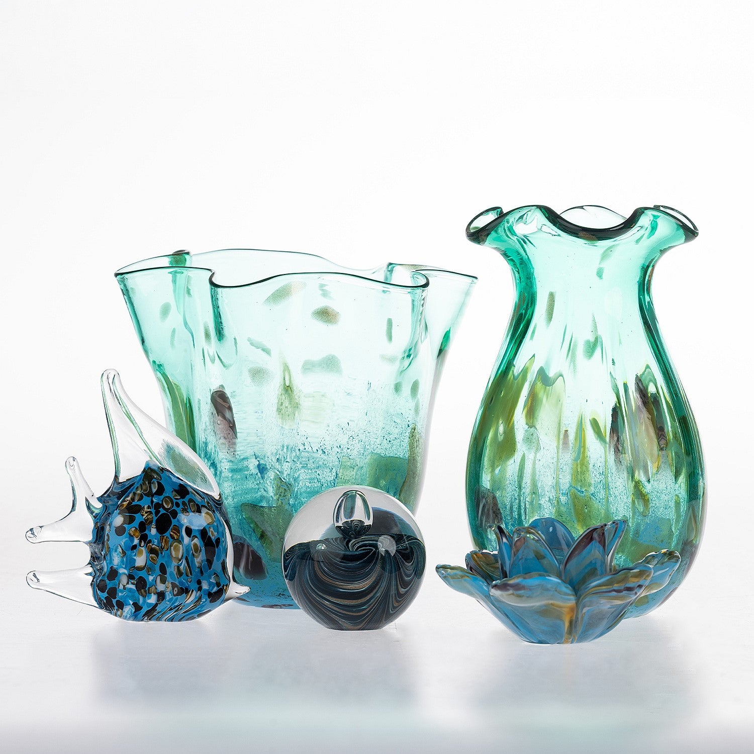 Gracious living Glass Décor Ball Small
