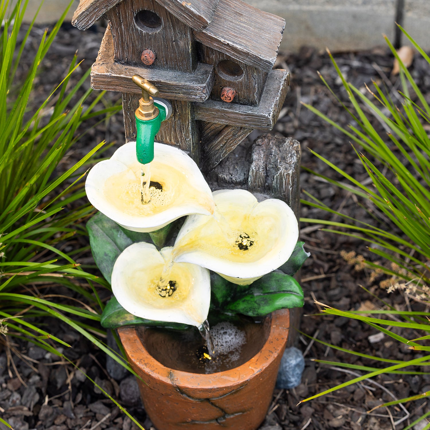Outsidings Arum Lilies Water Feature