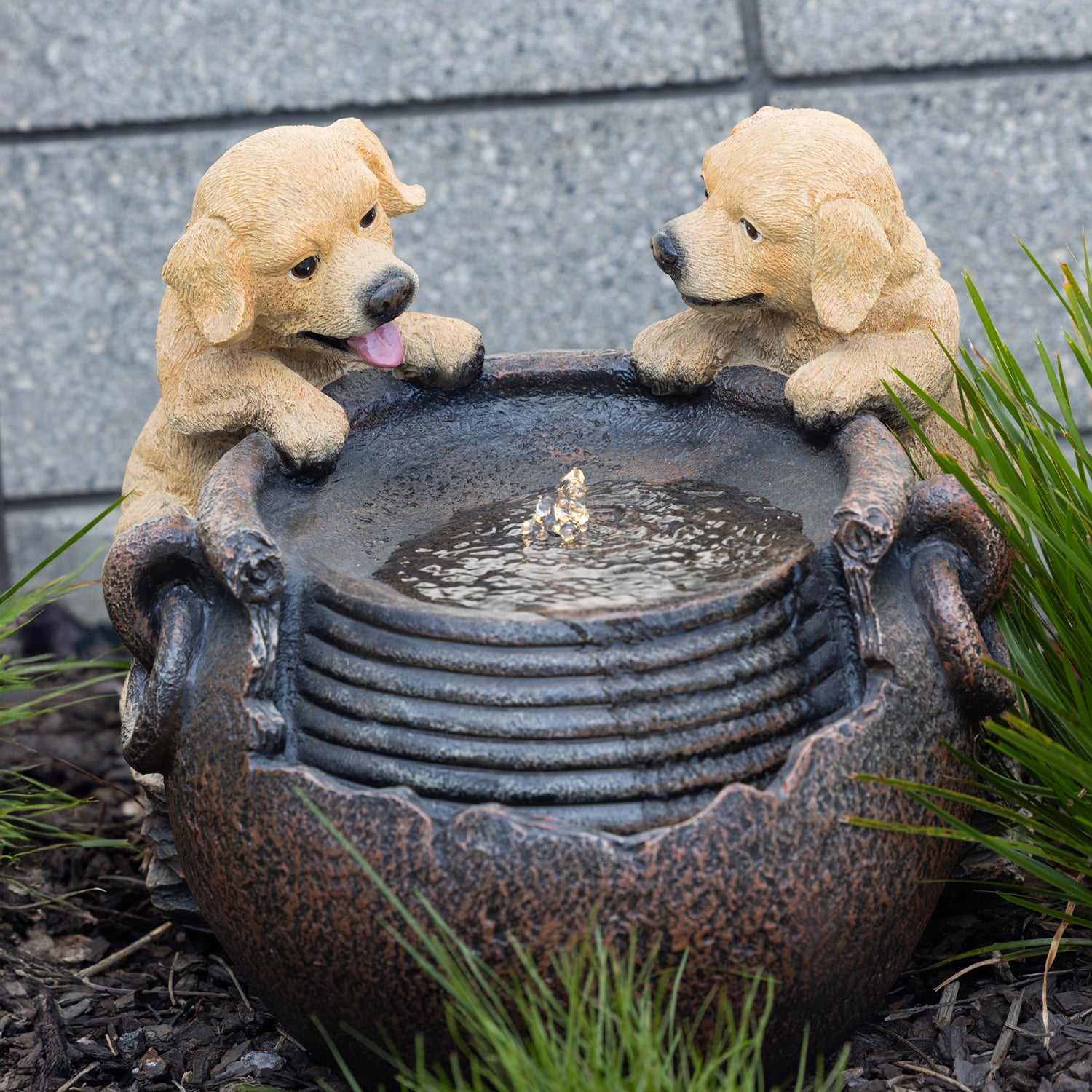Outsidings Puddle Puppy Water Feature
