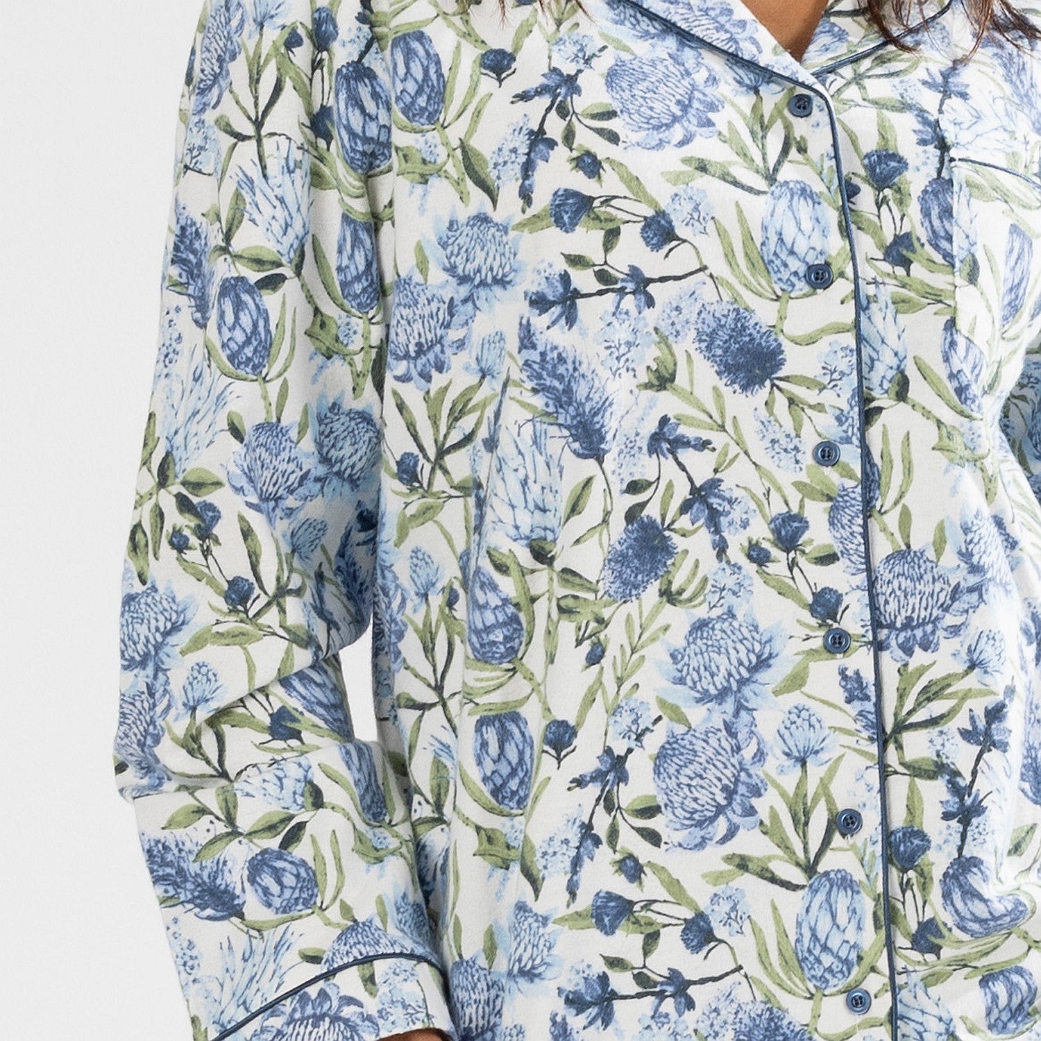 Gracious Living Blue Floral Flannelette Pj Set