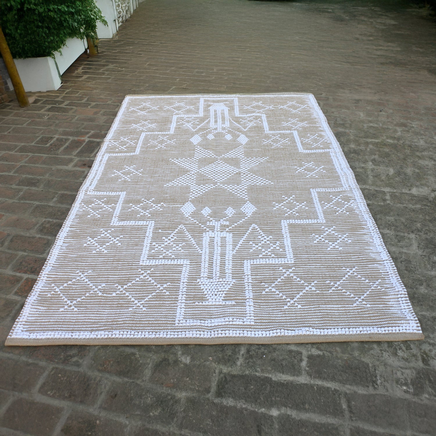 Solace Dakota White & Natural Cotton Rug 160x230cm