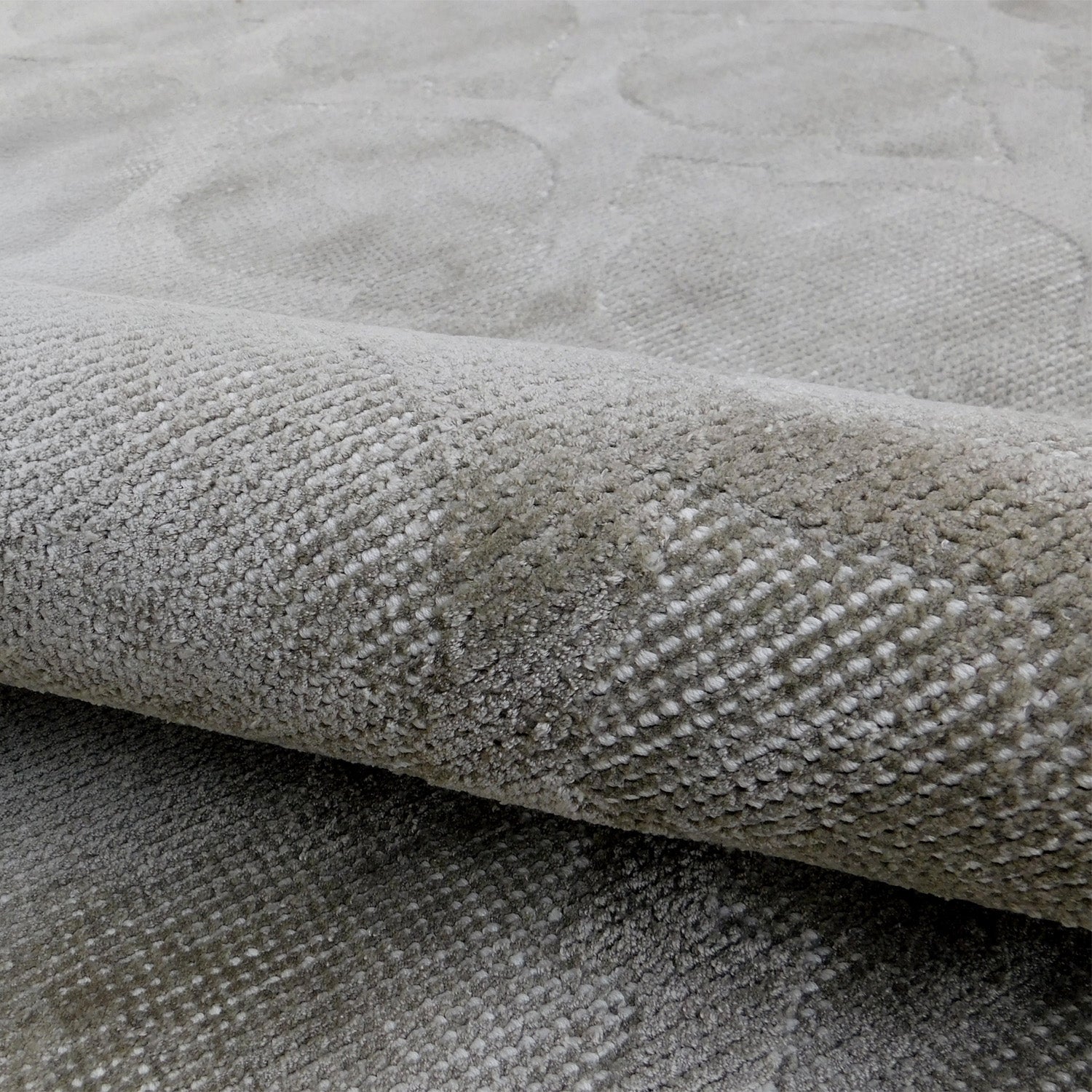Design Republique Holiday Silver Viscose Rug 200x300cm