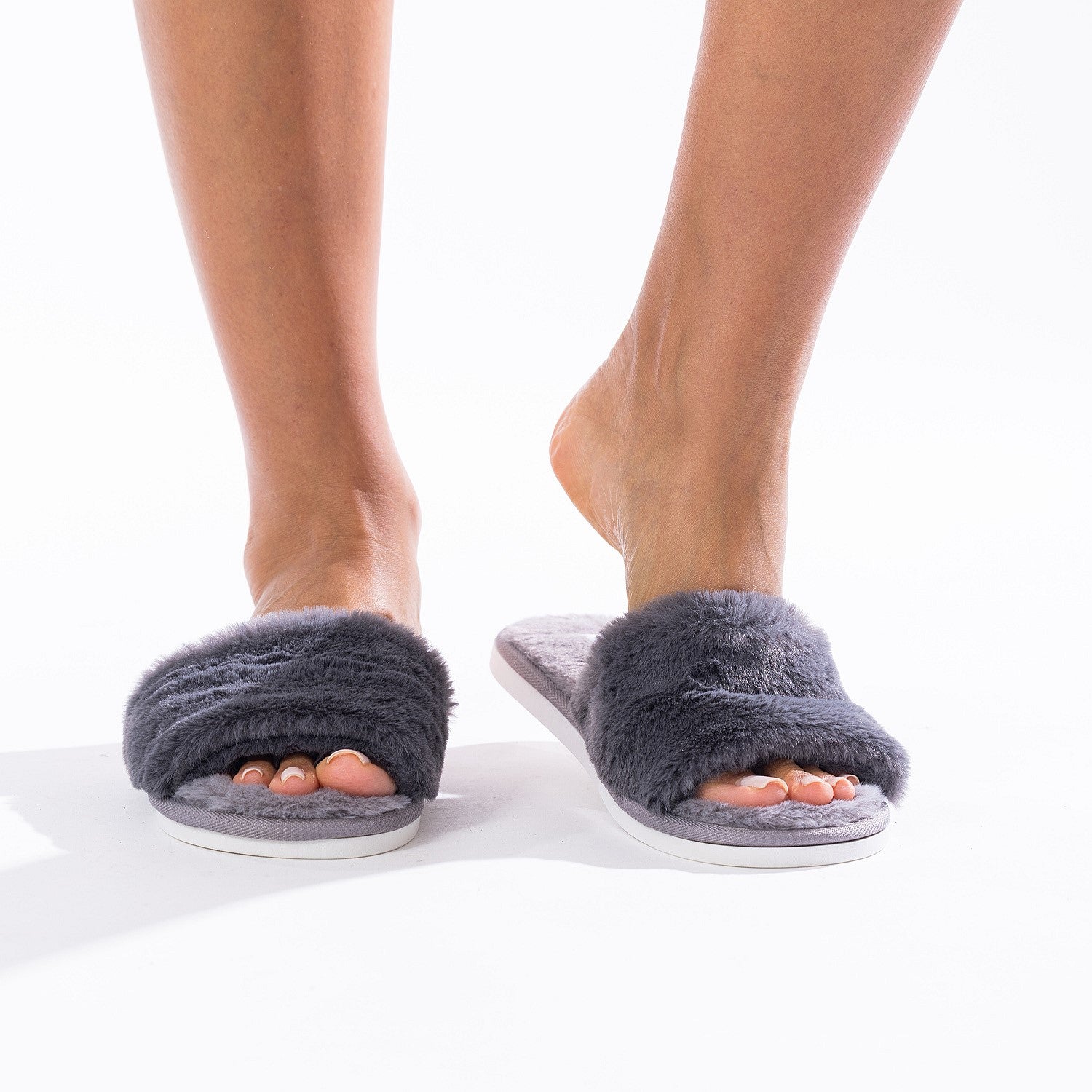 Design Republique Tilly Fluffy Slipper