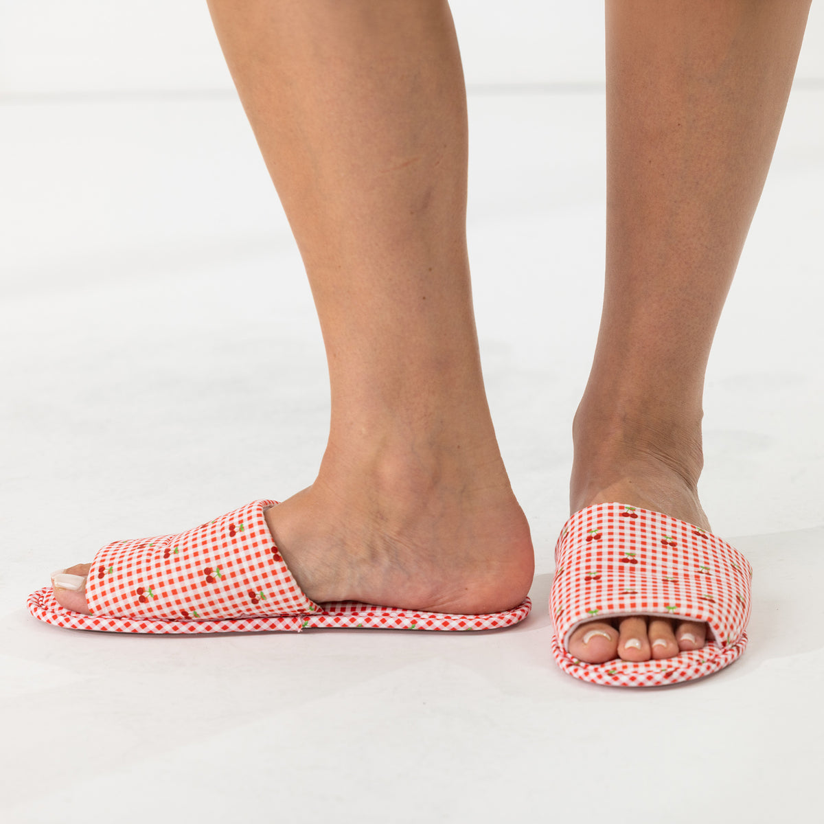 Amparo Becca Cherry Slipper