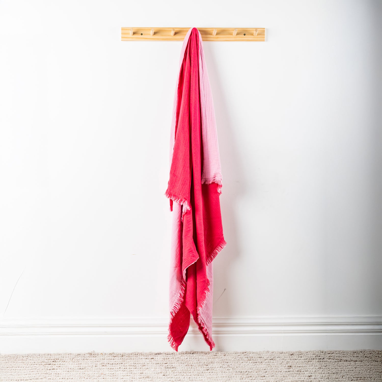 Design Republique Reversible Gauze Throw