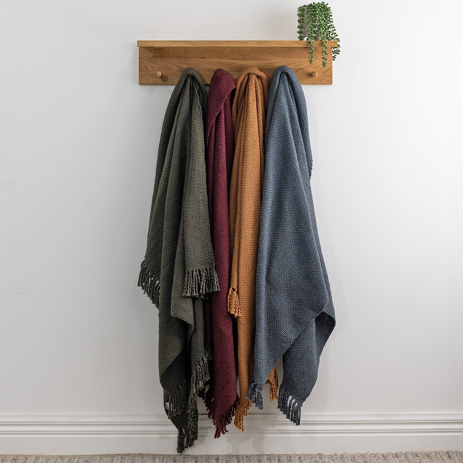 Design Republique Harbour Textured Throw