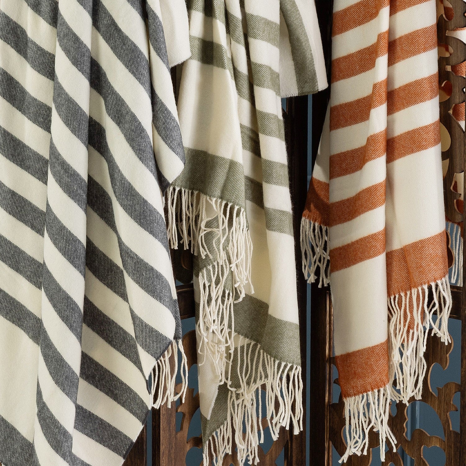 Design Republique Cole Stripe Throw